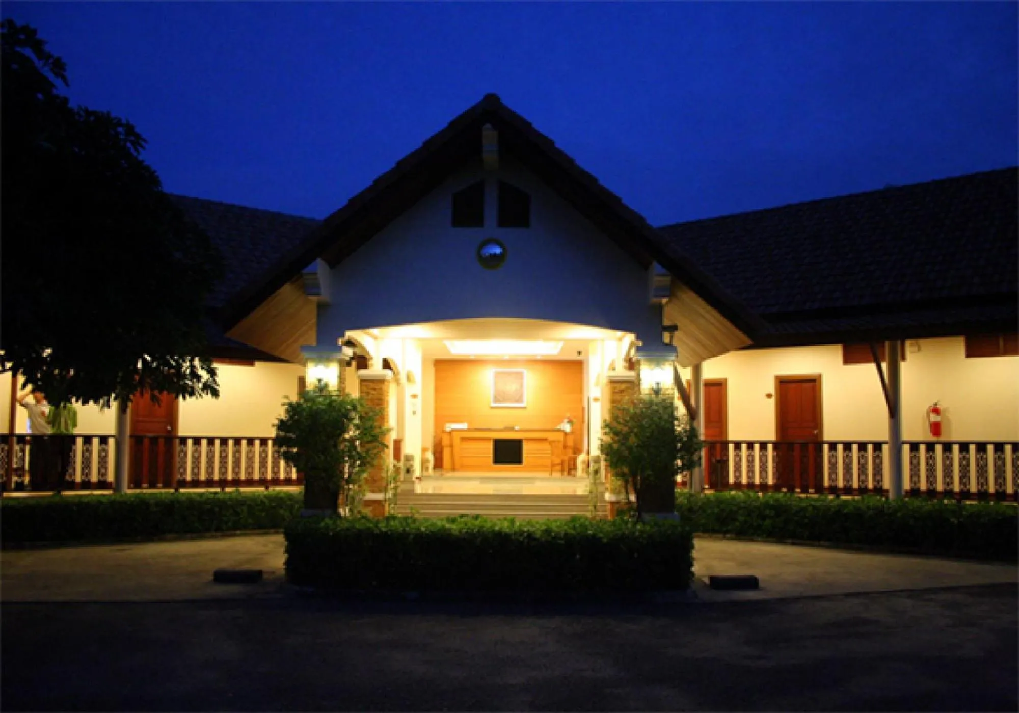 Prachuap Place Hotel