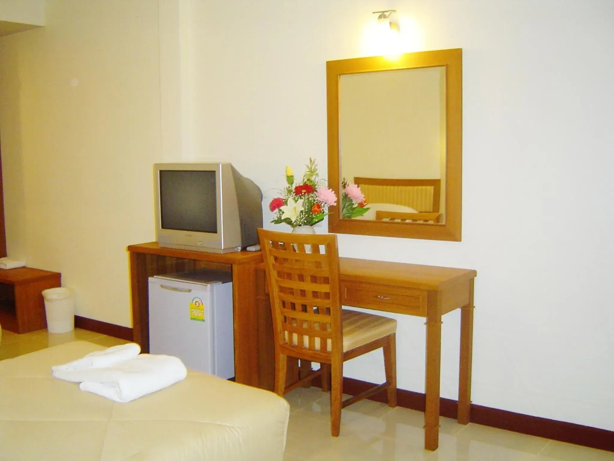 Standard Twin Room in Prachuap Place Hotel Standard Twin Room in Prachuap Place Hotel