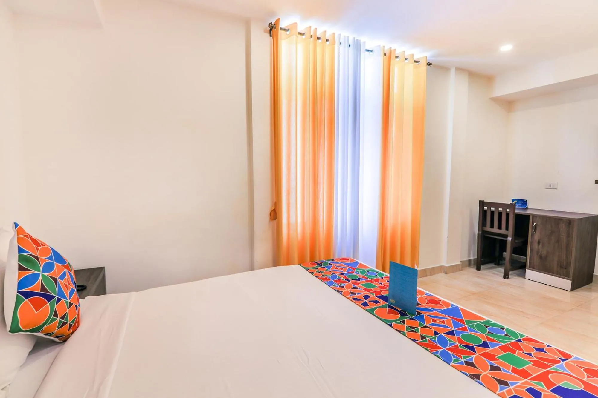 Bedroom, Bed in FabHotel Oakwey Inn - Indiranagar