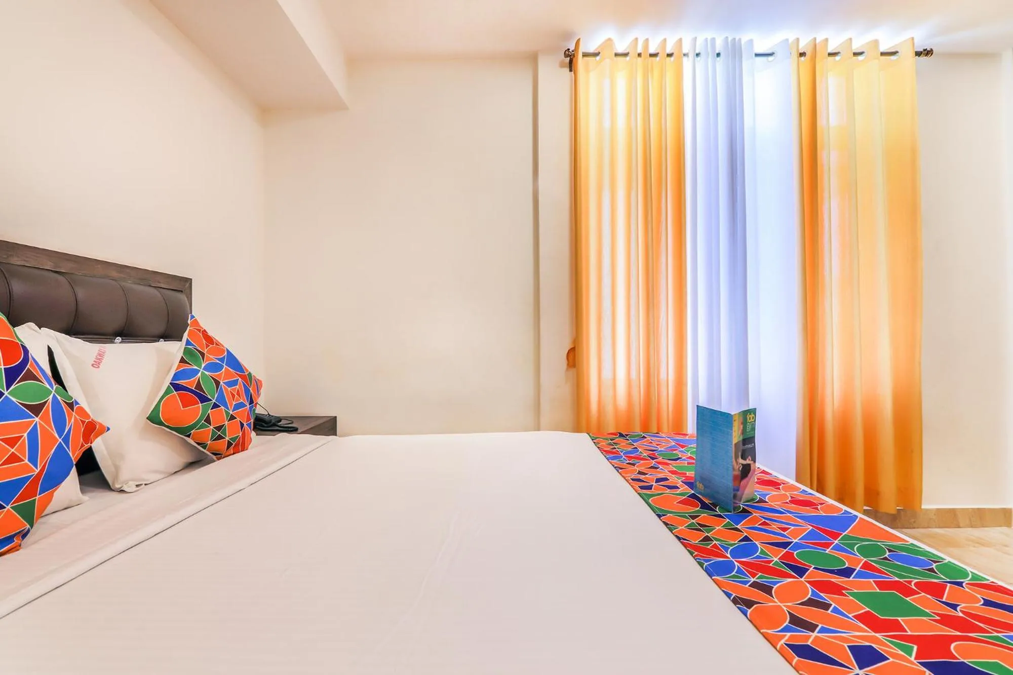 Bedroom, Bed in FabHotel Oakwey Inn - Indiranagar