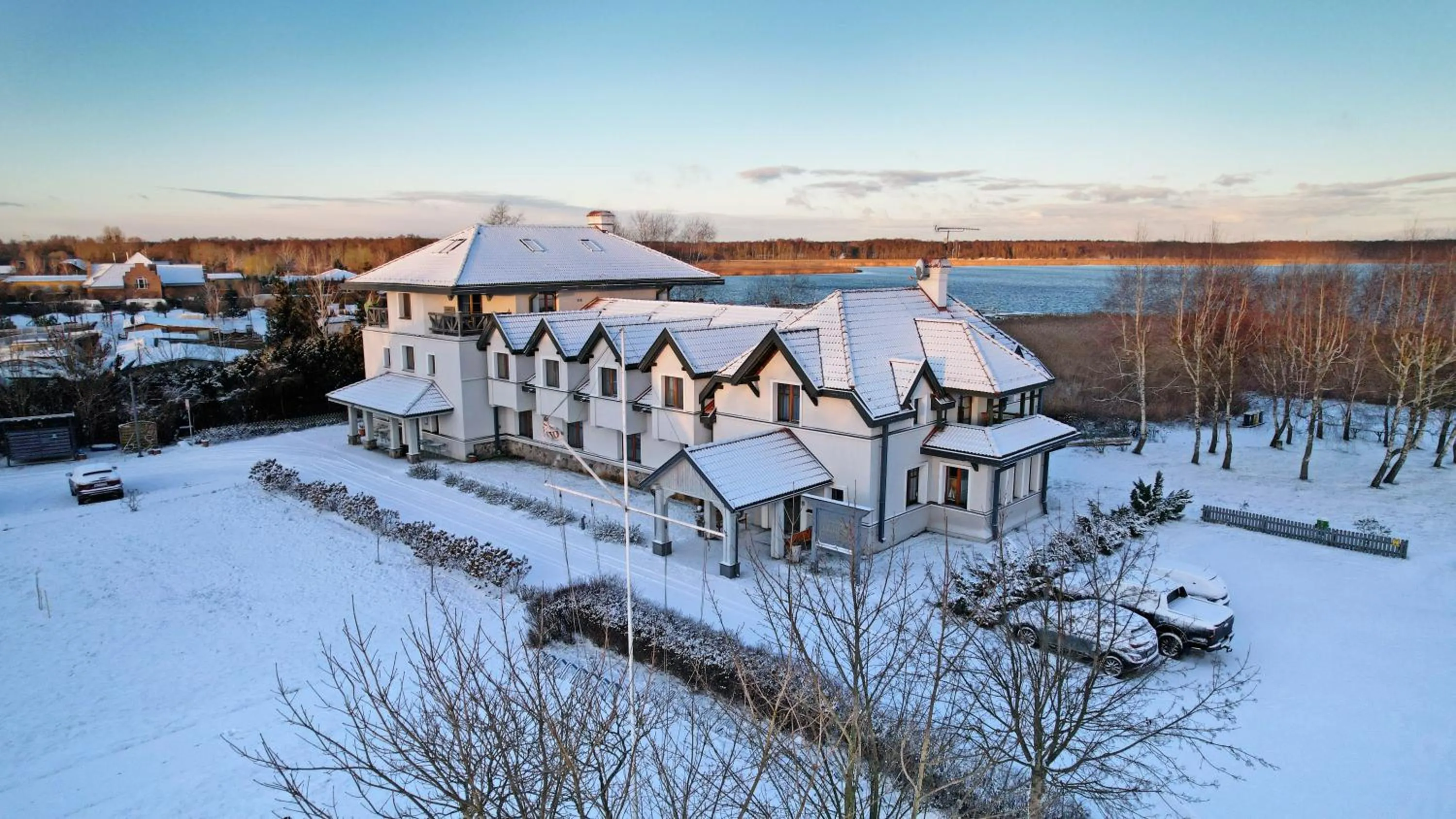 Property building in Hotel Joseph Conrad SPA & Wellness