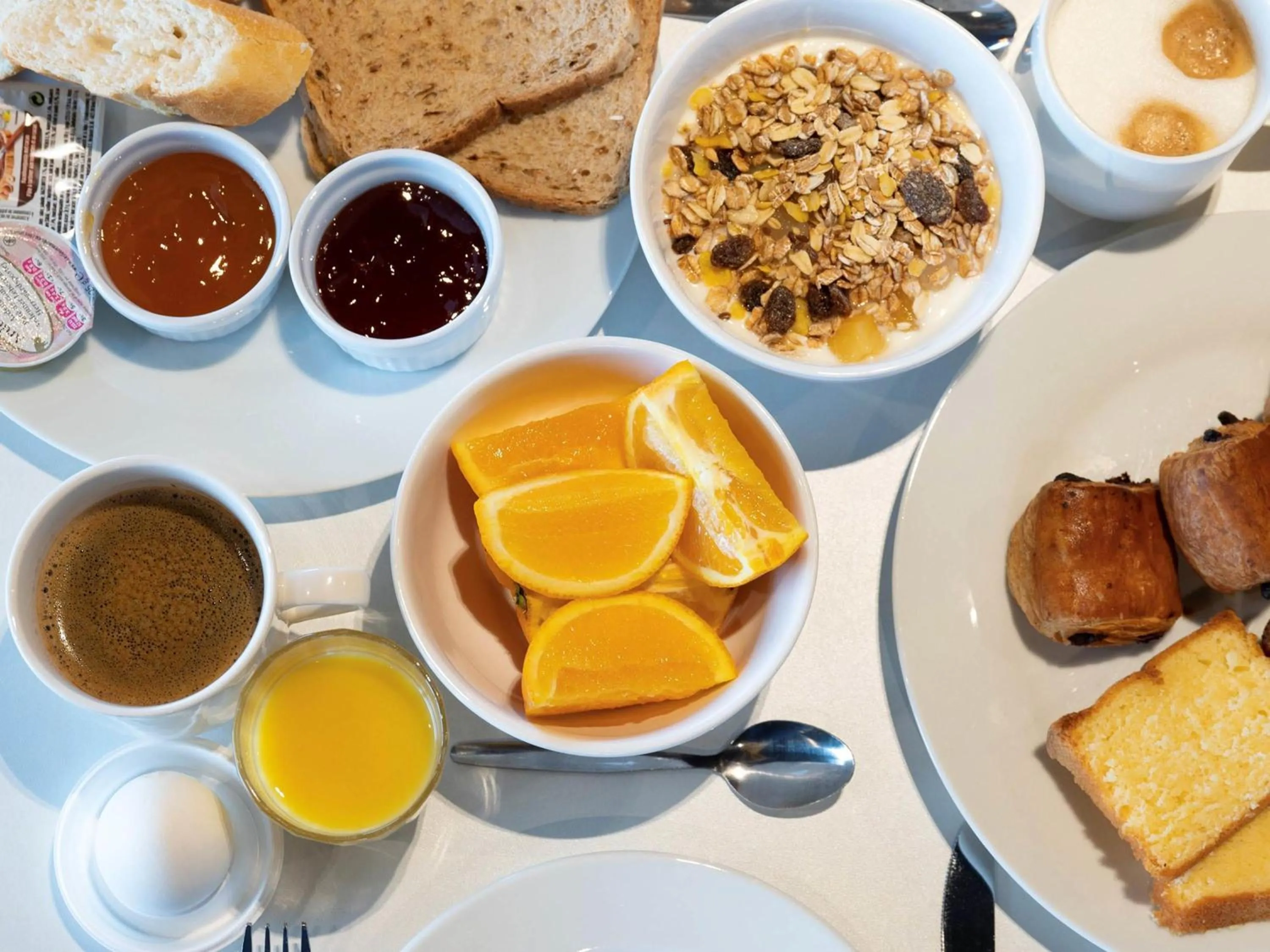 Breakfast in ibis budget Oostende Airport