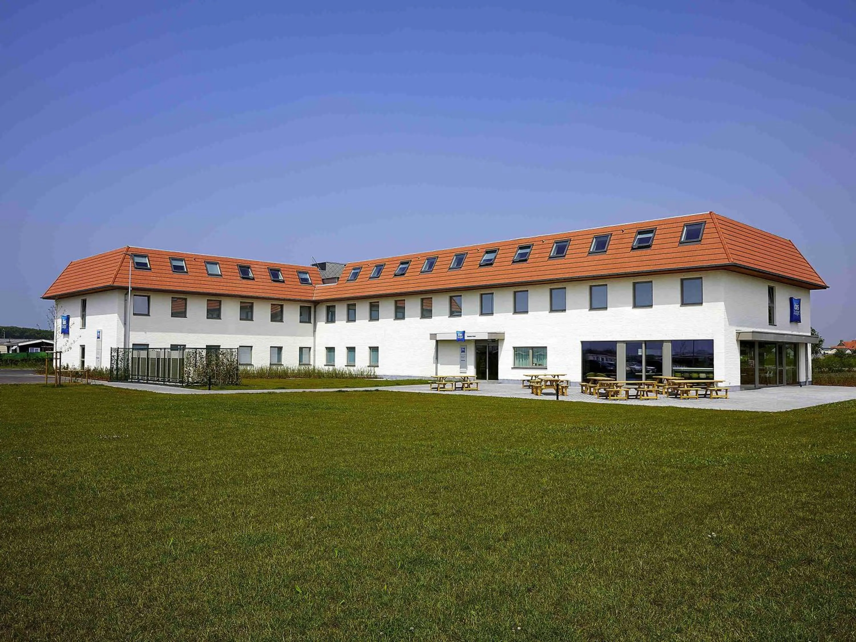 Property building in ibis budget Oostende Airport