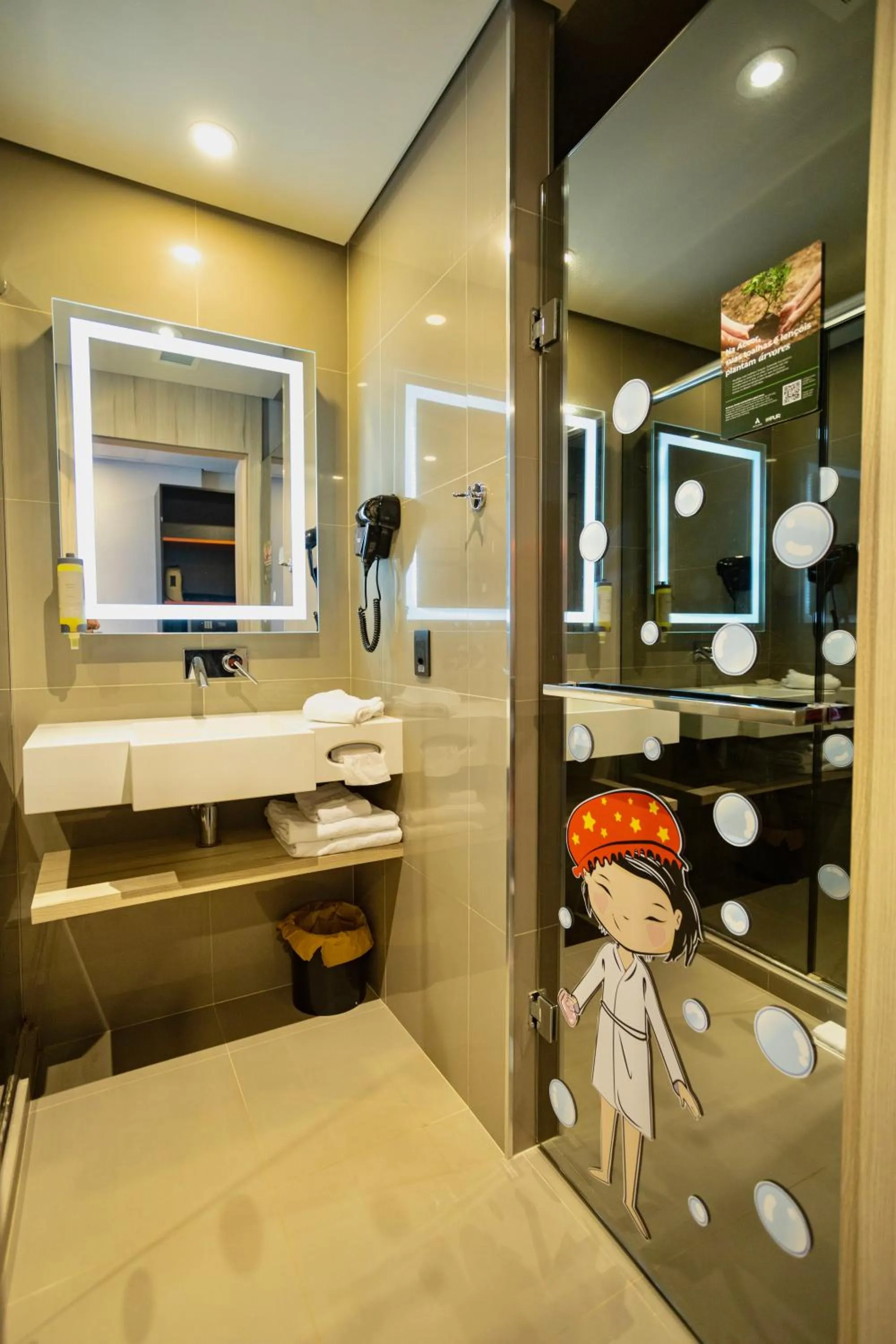 Shower in Novotel Itu Terras de São José Golf & Resort