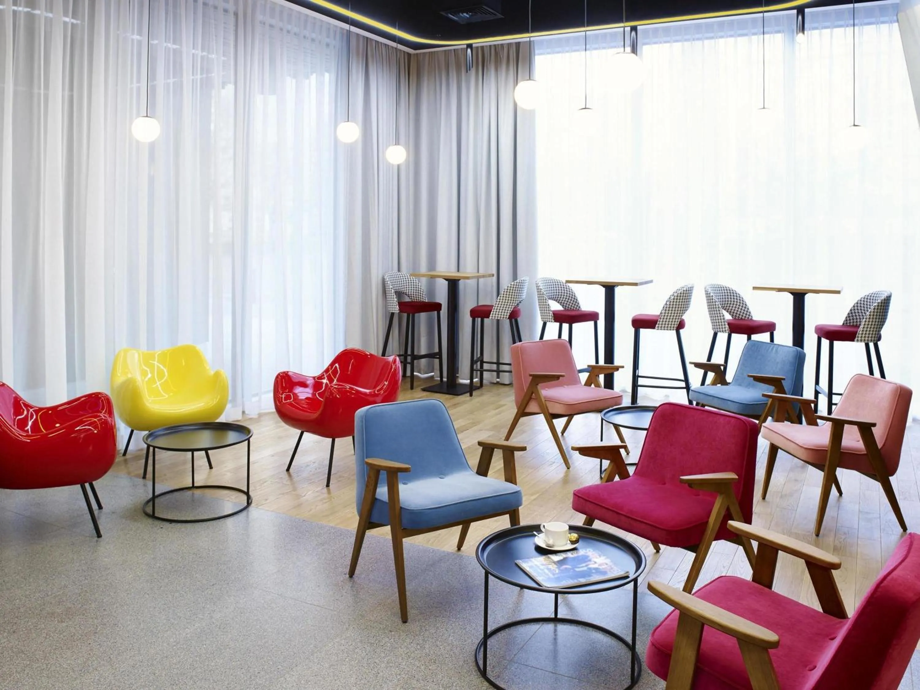 Lounge or bar in ibis Styles Warszawa City
