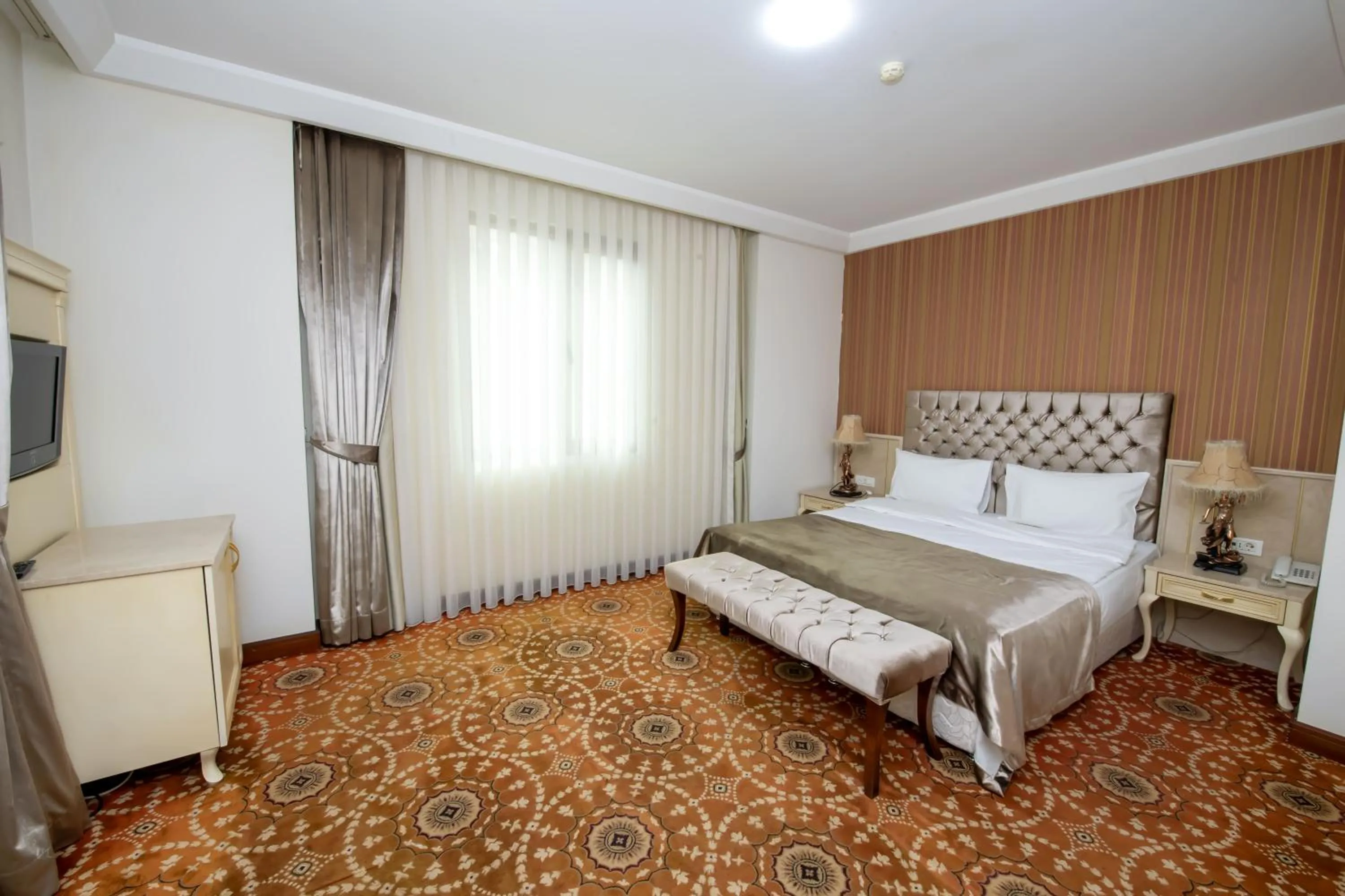 Bedroom, Bed in Atropat Old City Hotel