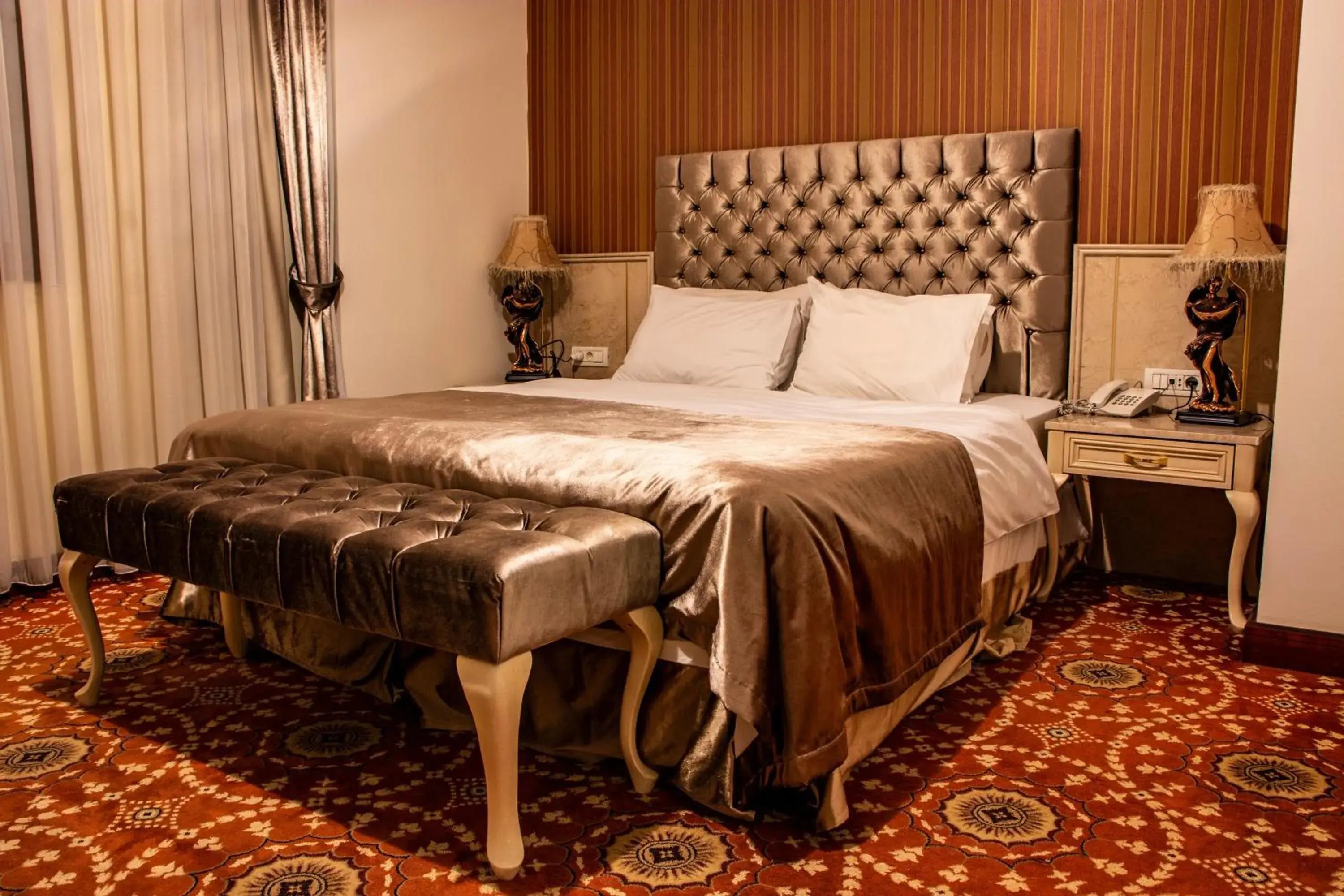 Junior Suite - single occupancy in Atropat Old City Hotel Junior Suite - single occupancy in Atropat Old City Hotel