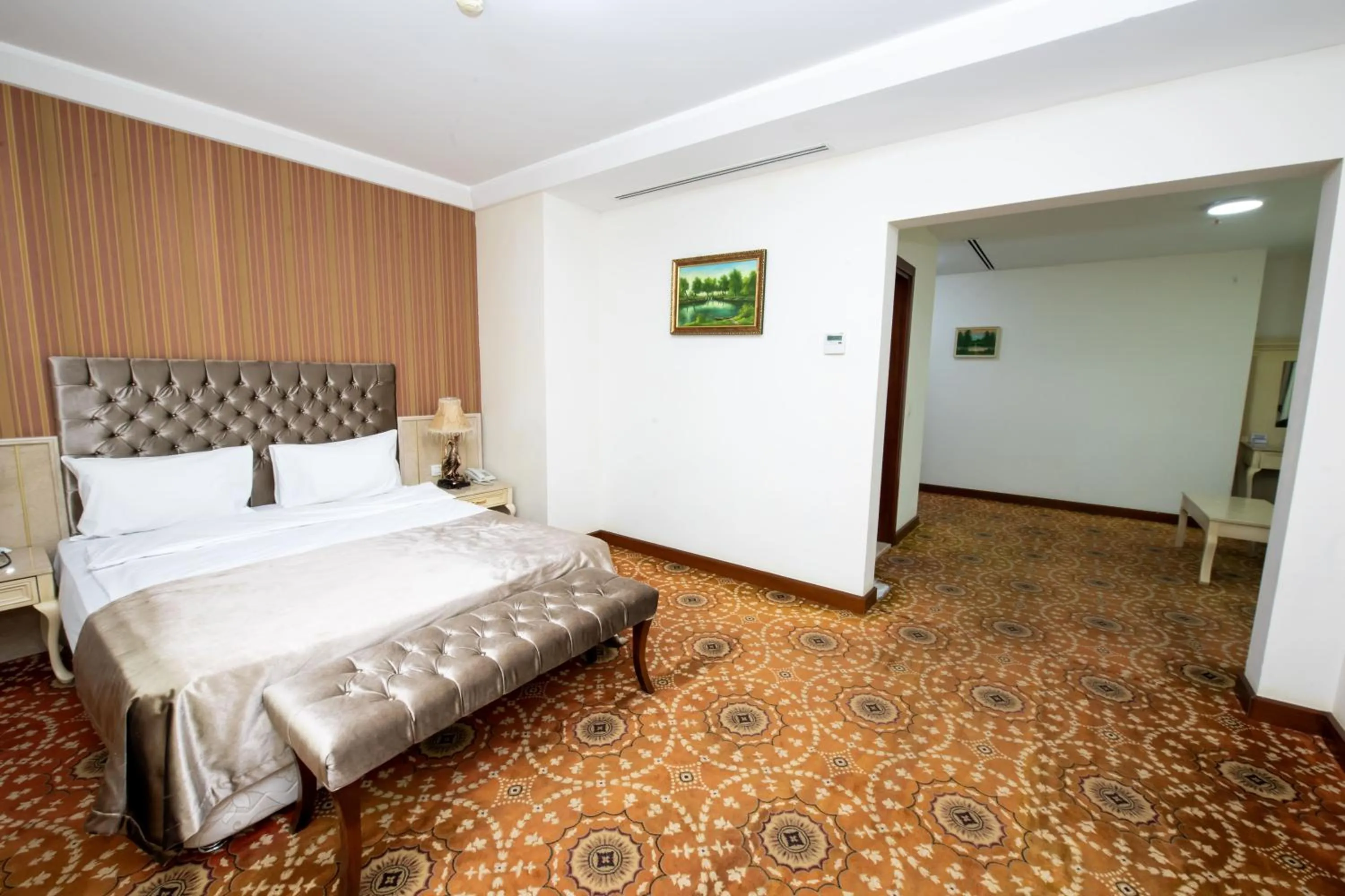 Photo of the whole room, Bed in Atropat Old City Hotel