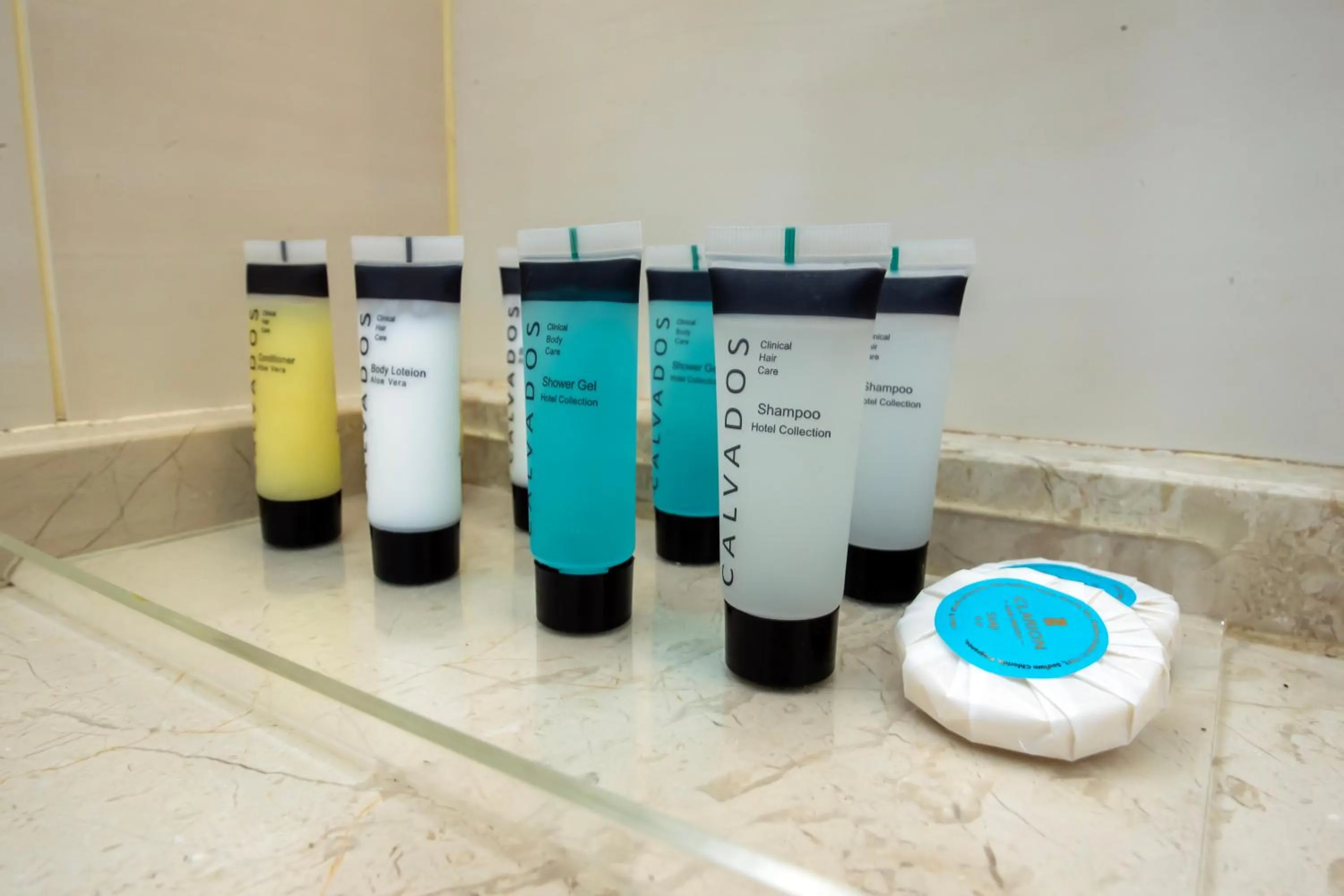 Bathroom in Atropat Old City Hotel