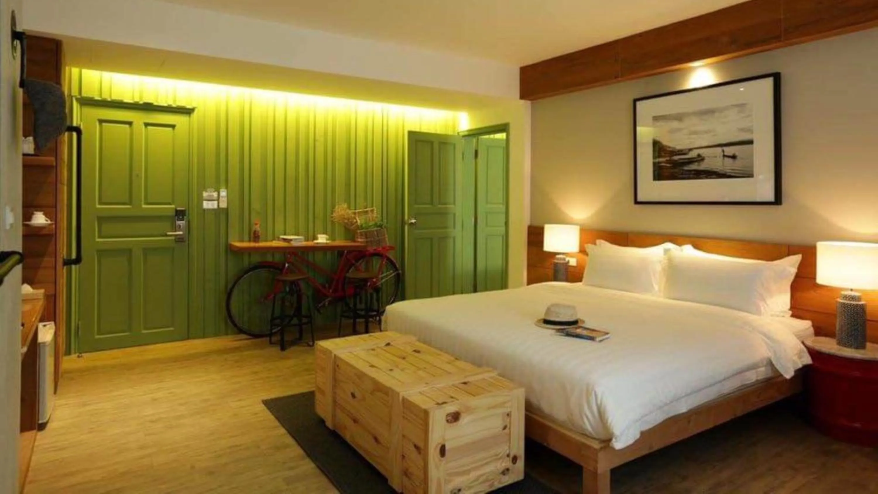 Photo of the whole room, Bed in Nandha Hotel