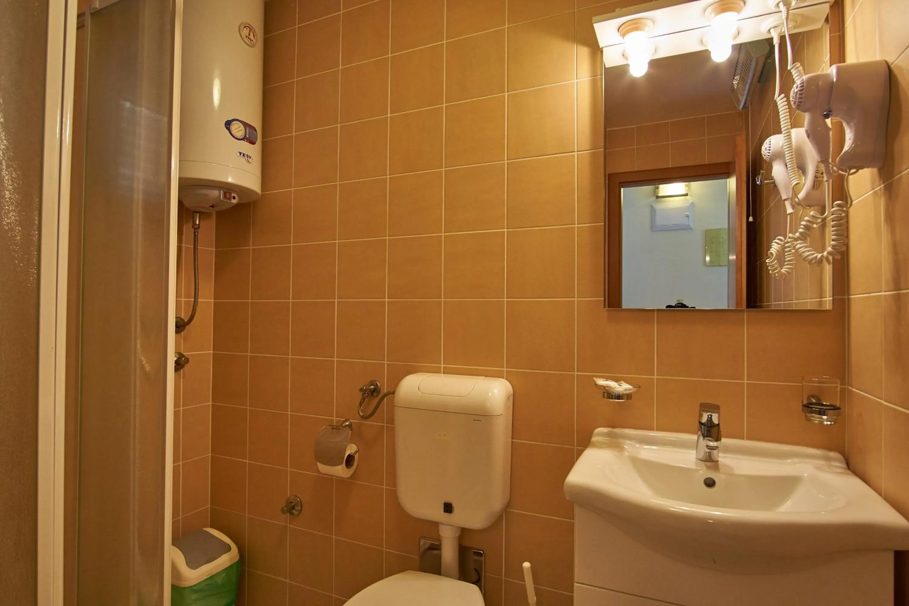 Bathroom in Hotel Vila Ružica- glavna zgrada i depandanse