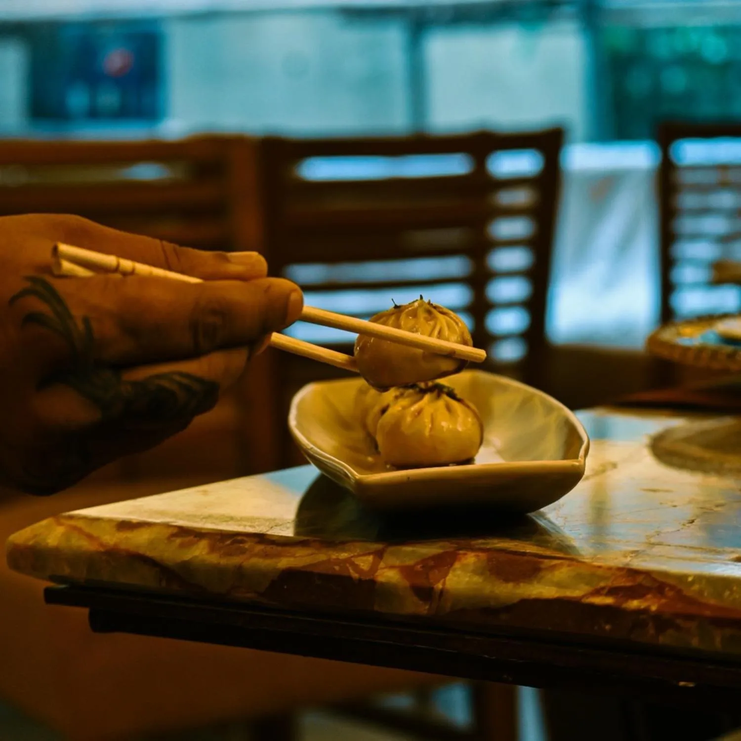 Restaurant/places to eat in Hotel Amar