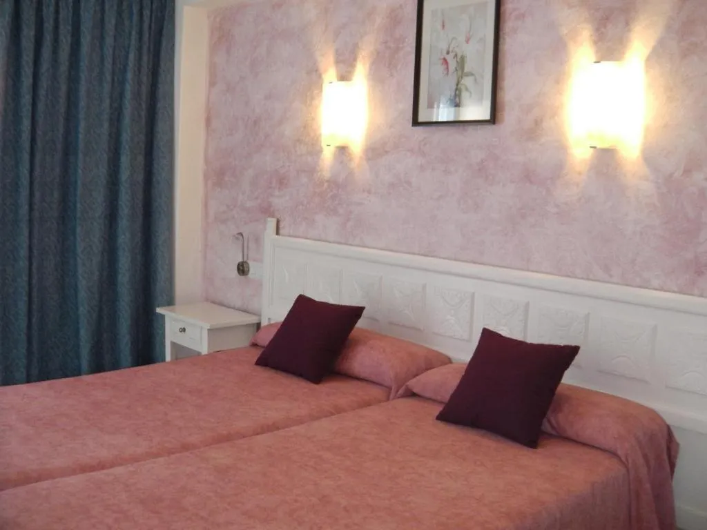 Bed in Hotel Alfonso