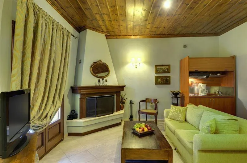 Neighbourhood, Bed in Iatrou Guesthouse