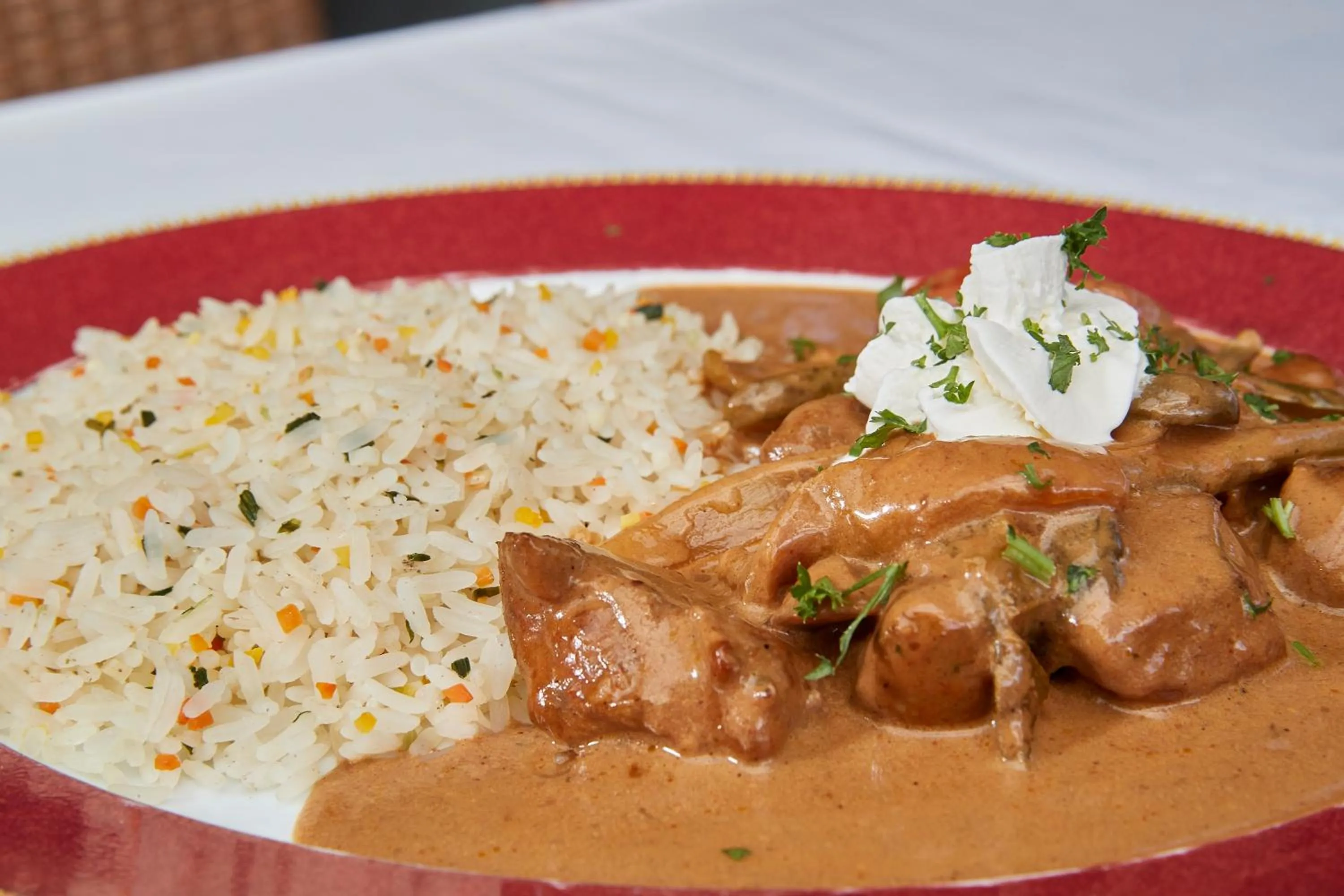 Restaurant/places to eat in Parkhotel Schwert