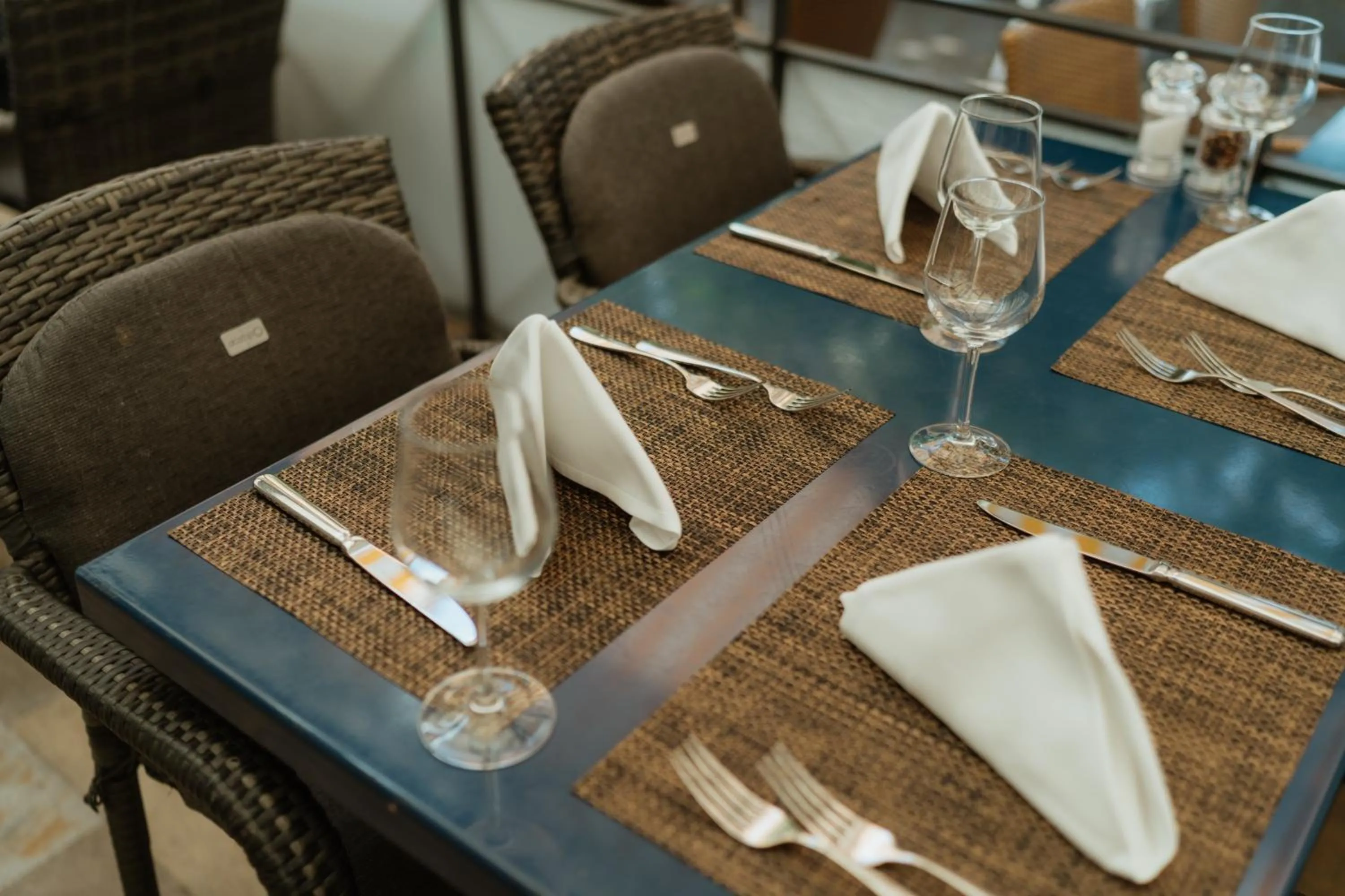 Restaurant/places to eat in Parkhotel Schwert