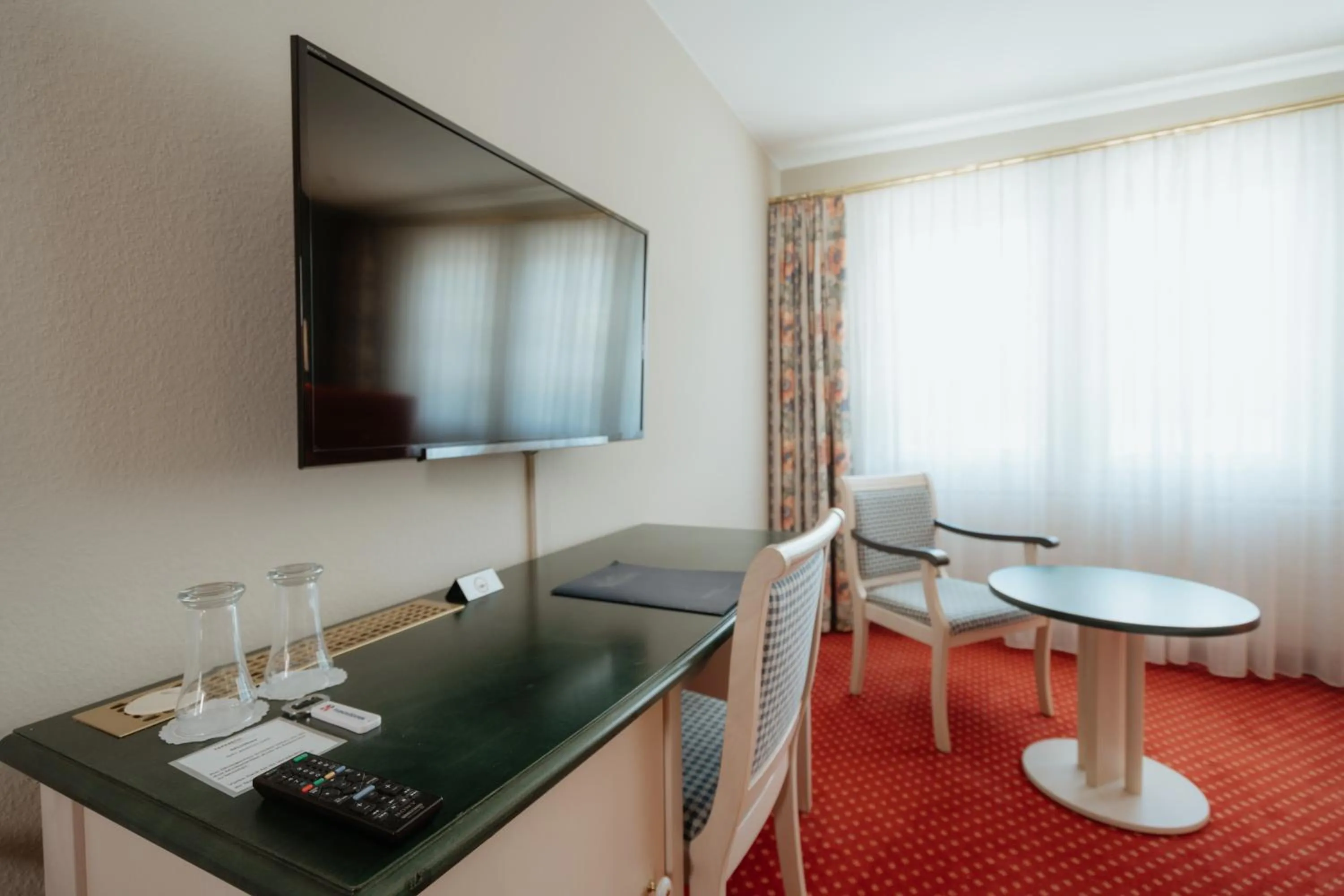 TV and multimedia in Parkhotel Schwert