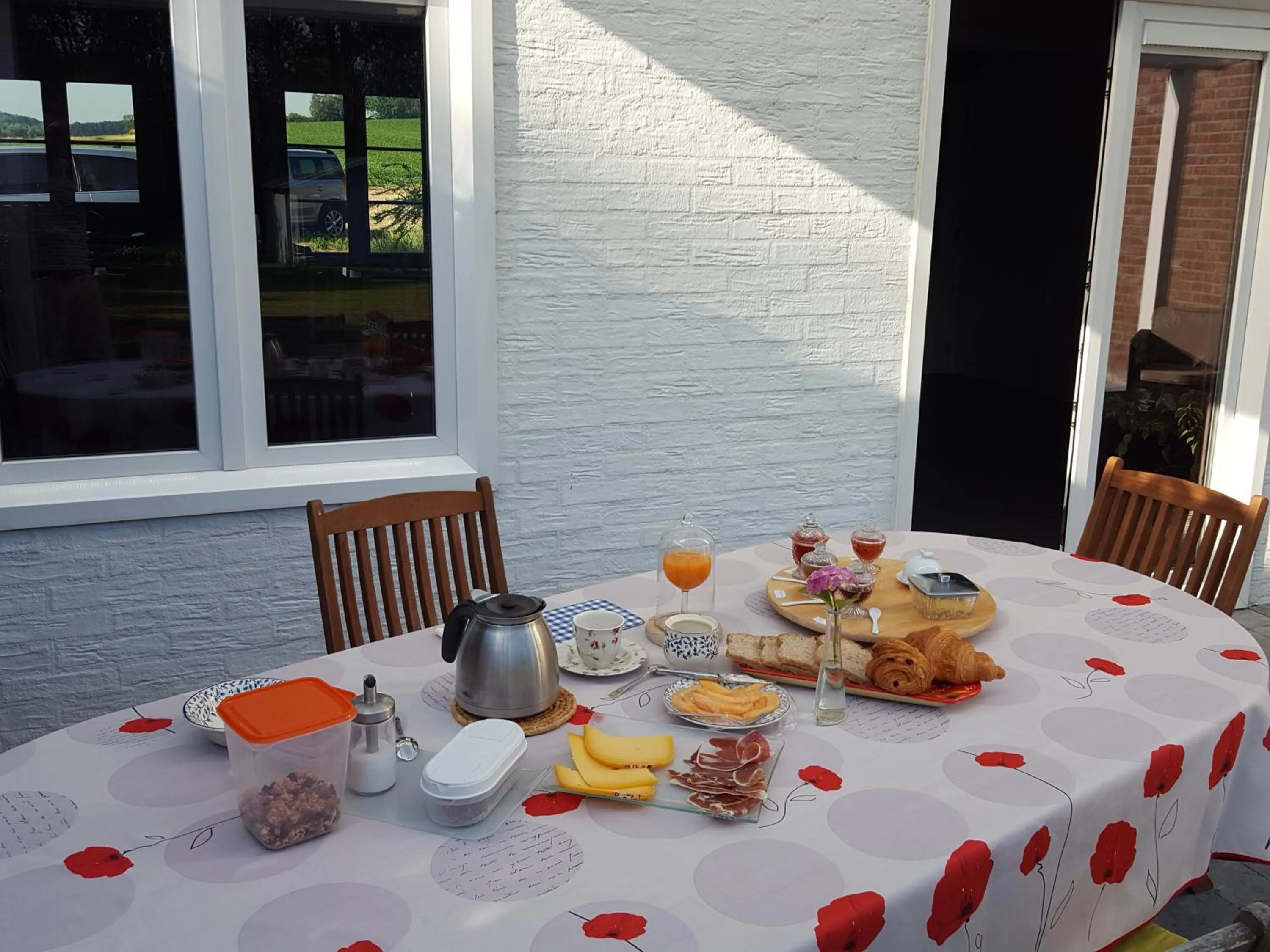 Breakfast in Au Fond des Rys