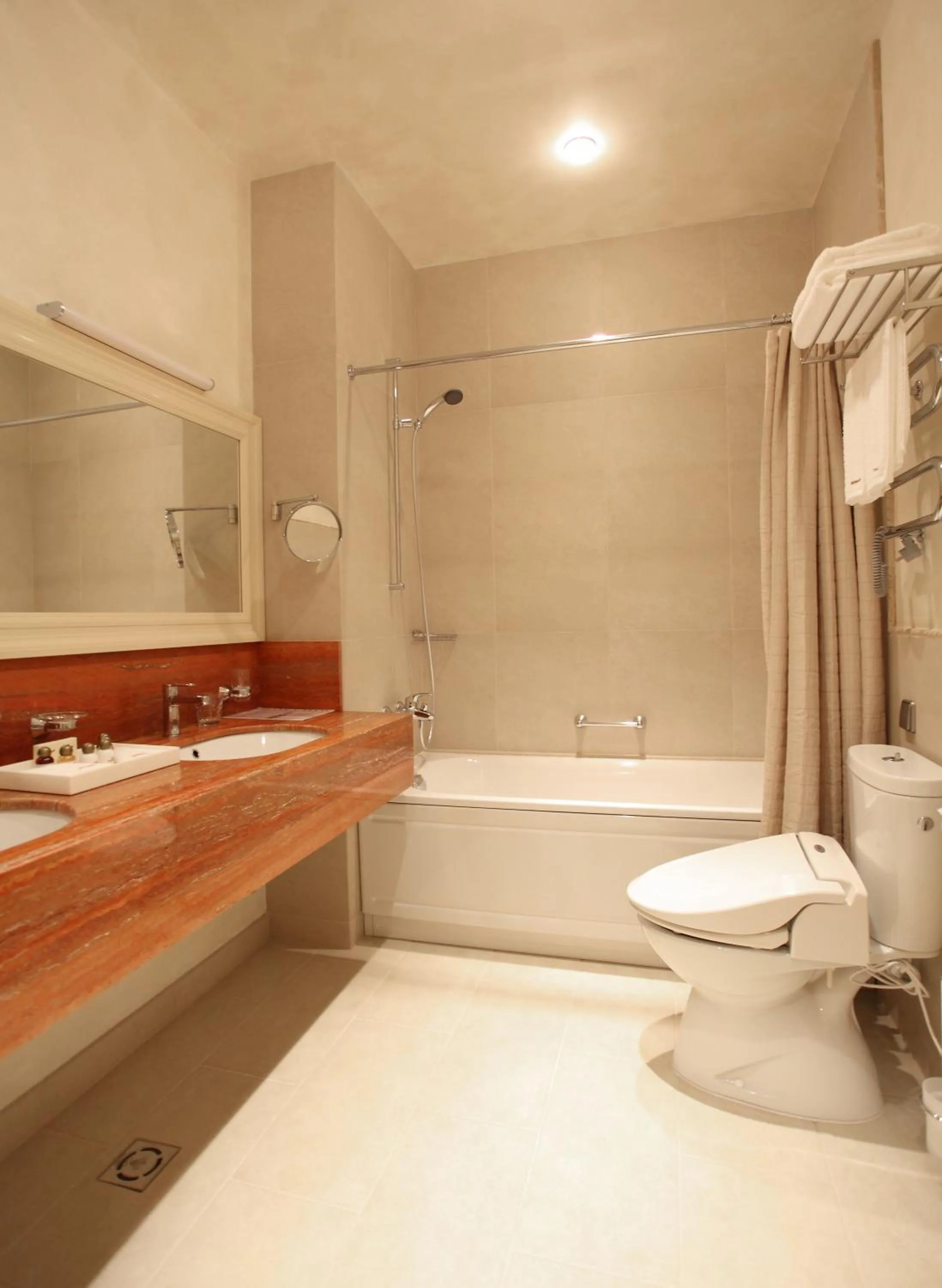 Toilet, Bathroom in Esperanza Resort & SPA