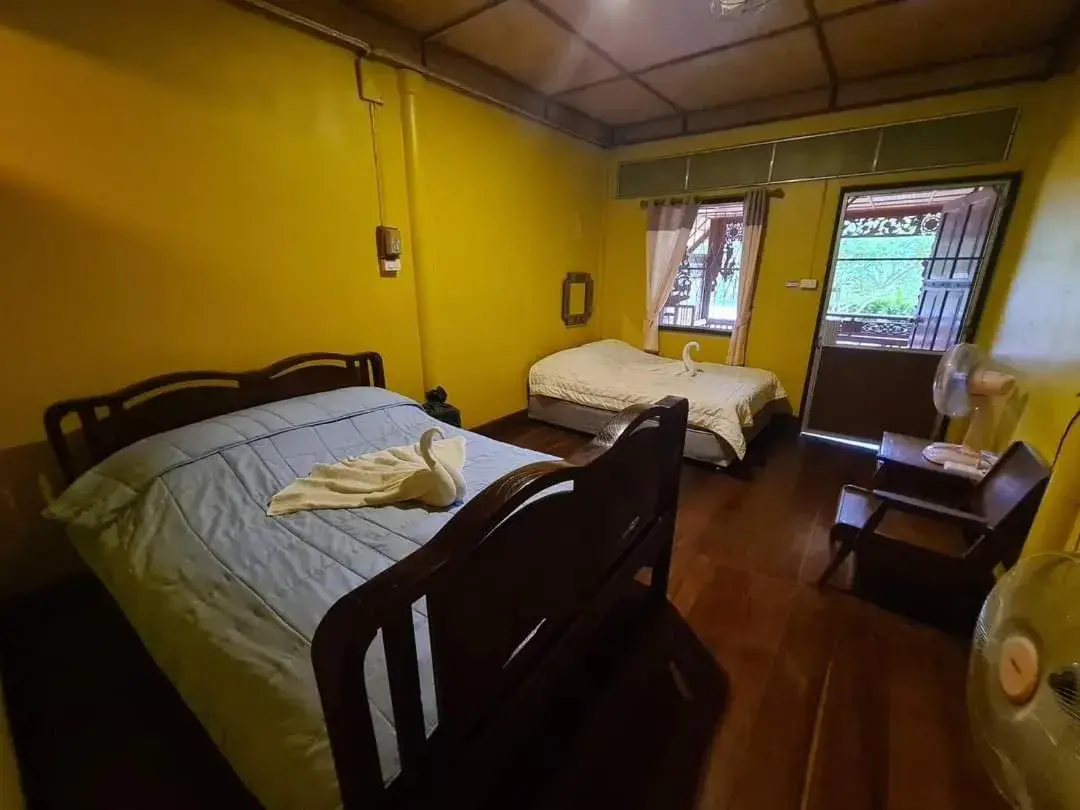 Deluxe Queen Room with Two Queen Beds in Crossroads house Deluxe Queen Room with Two Queen Beds in Crossroads house