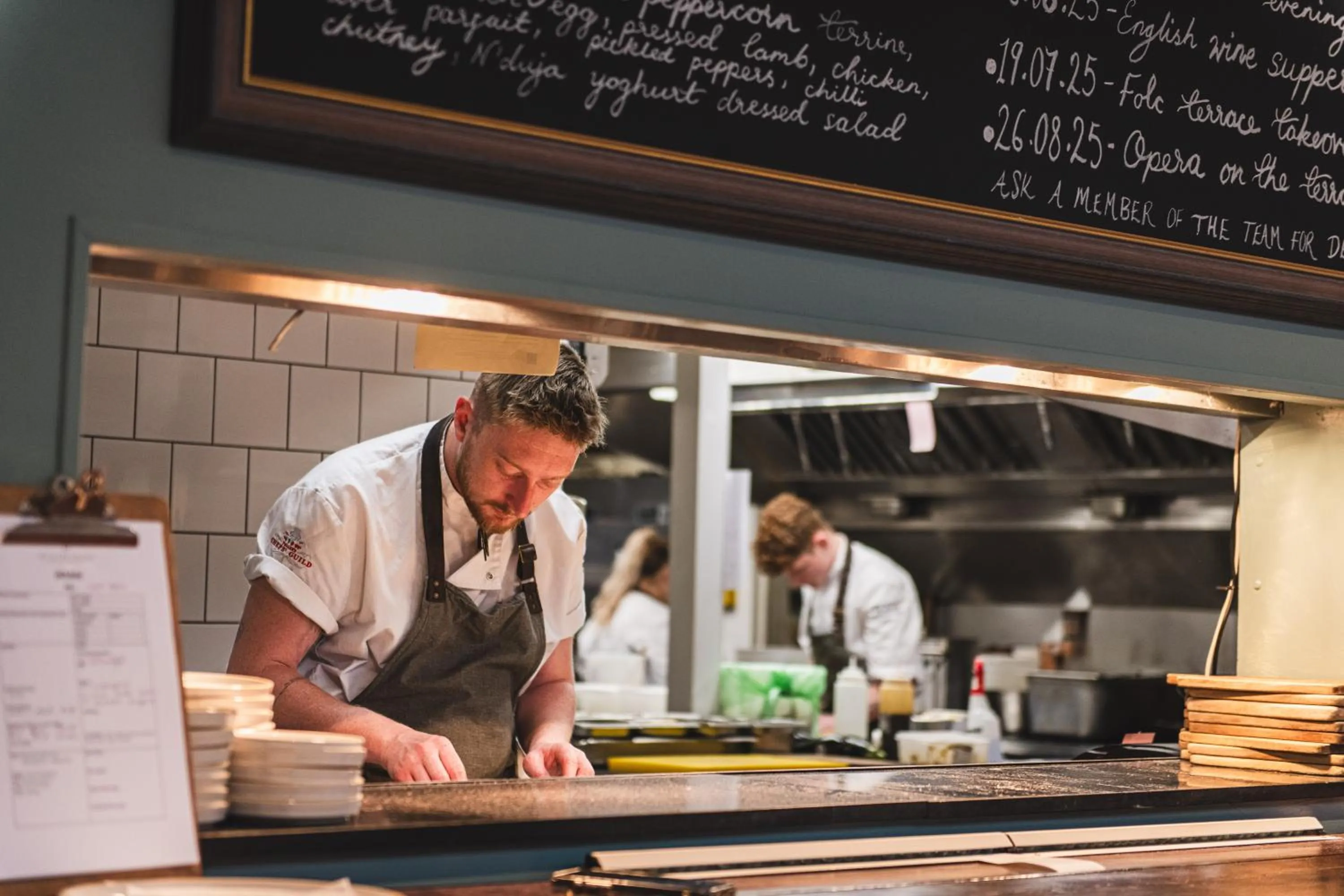 People in Bel and The Dragon-Odiham