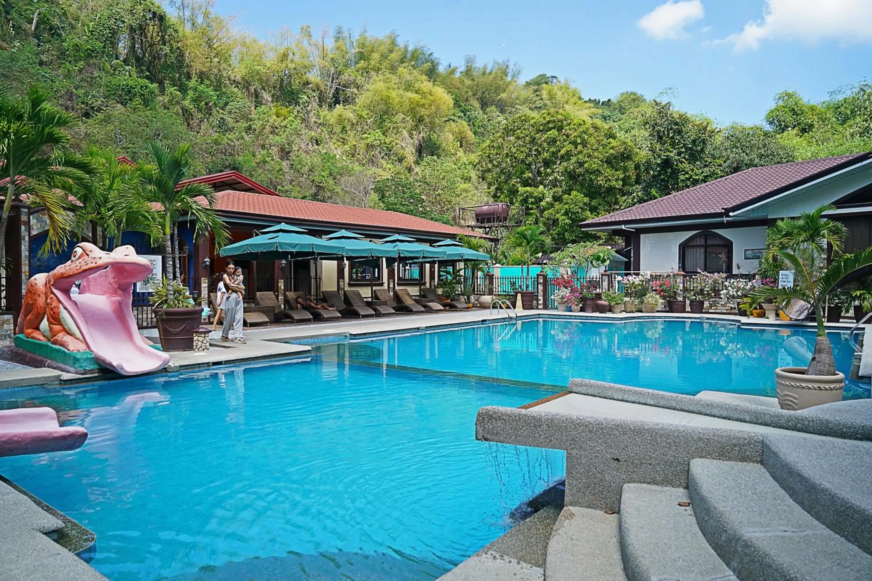 Spring in Bella Vista Resort