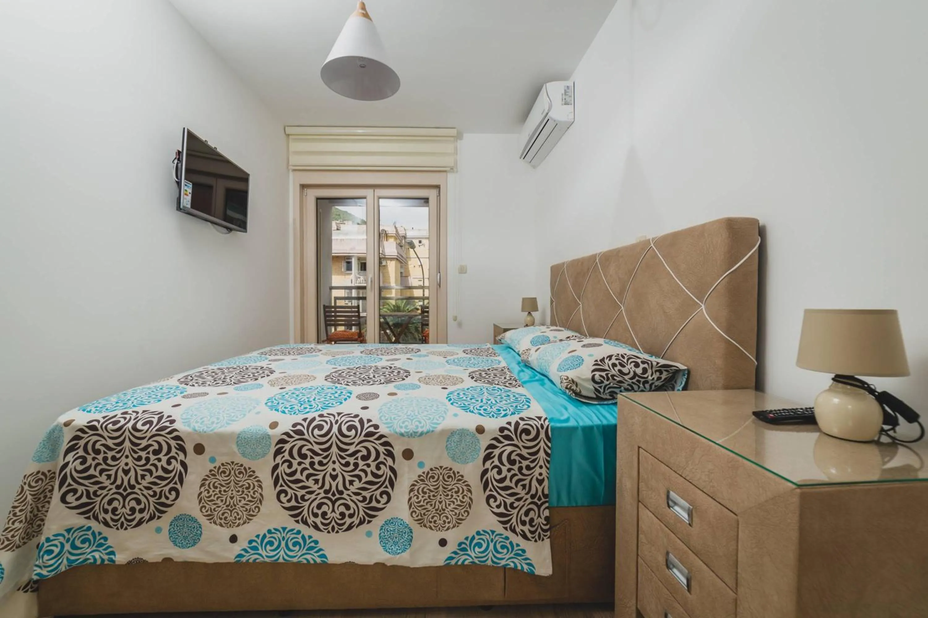 Bed in Apartments Krug