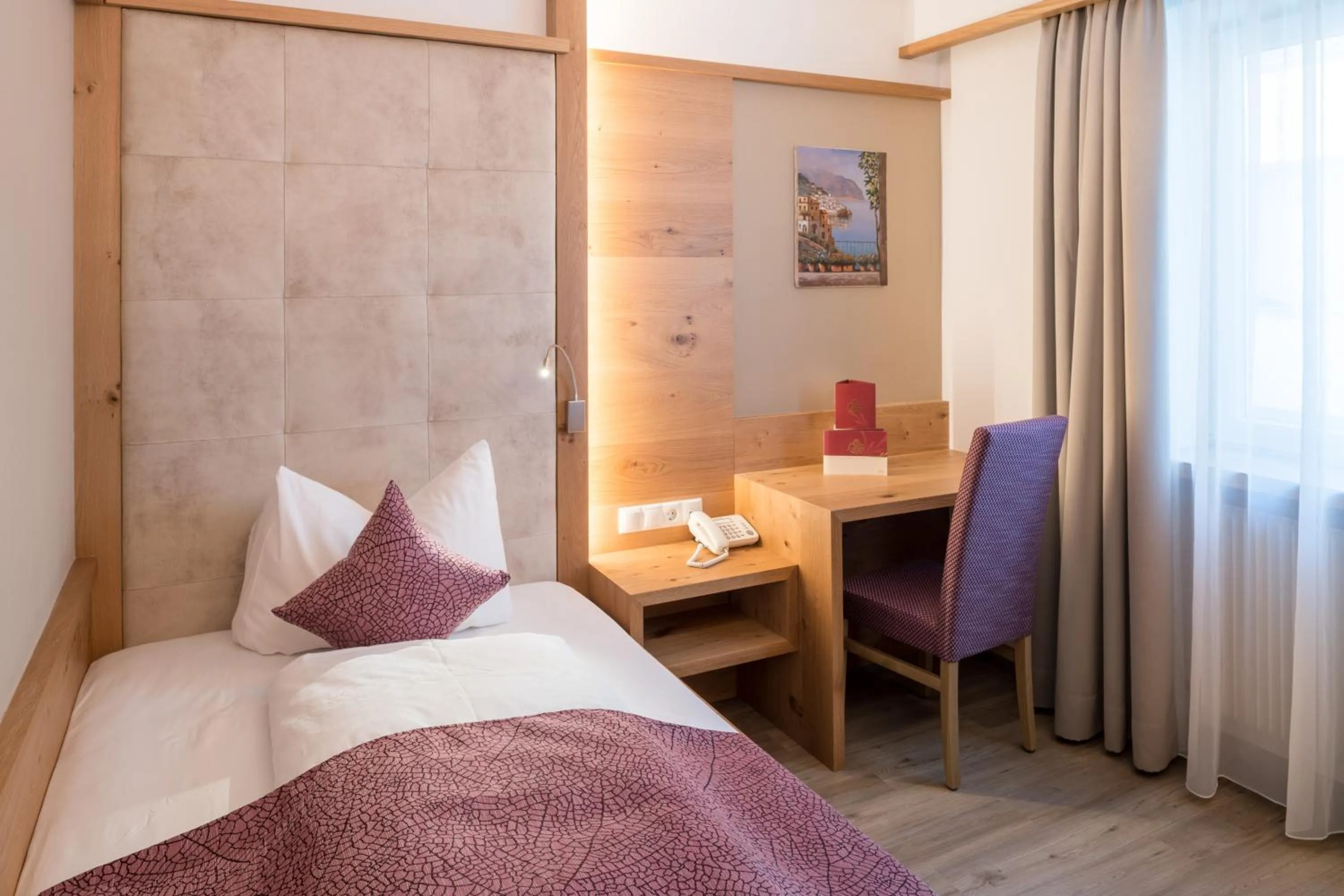 Bed in Posthotel Lamm