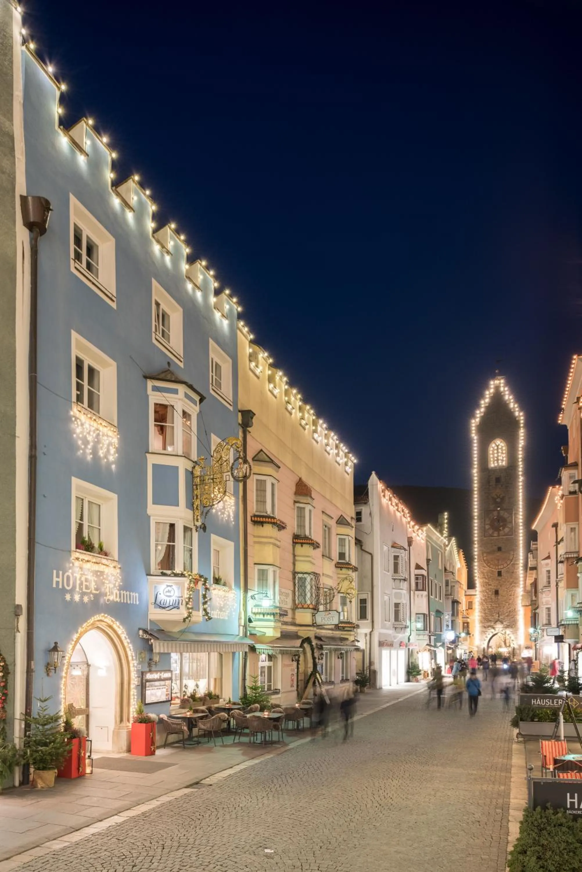 Facade/entrance in Posthotel Lamm