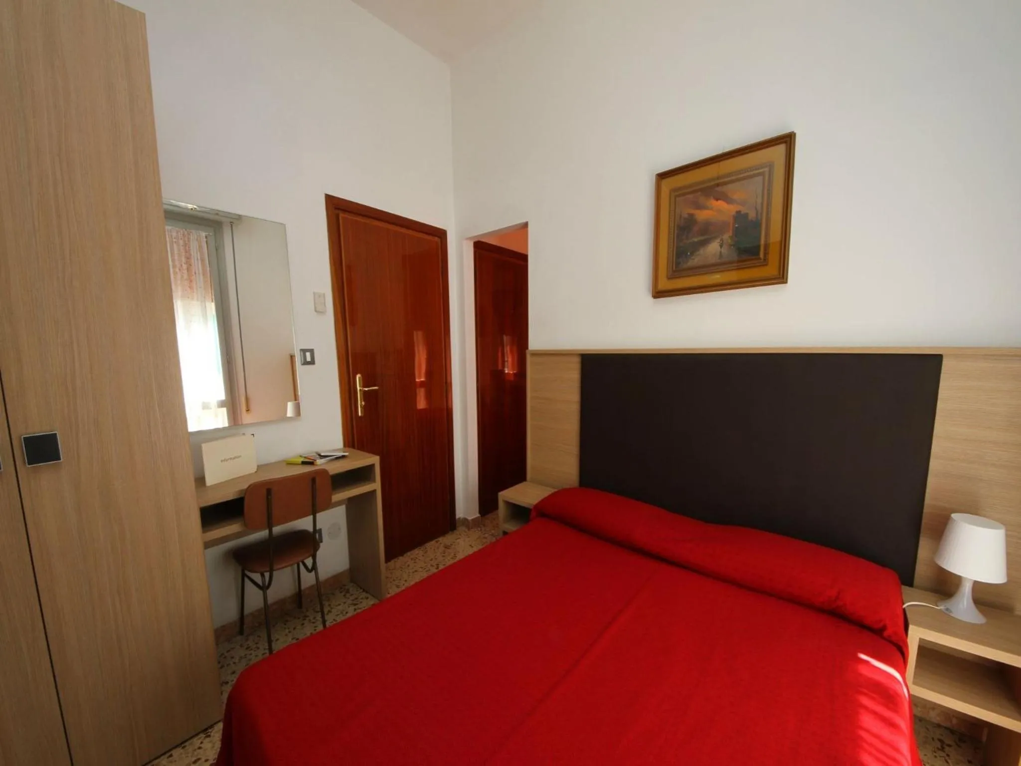 Photo of the whole room in Villa Lauda B&B