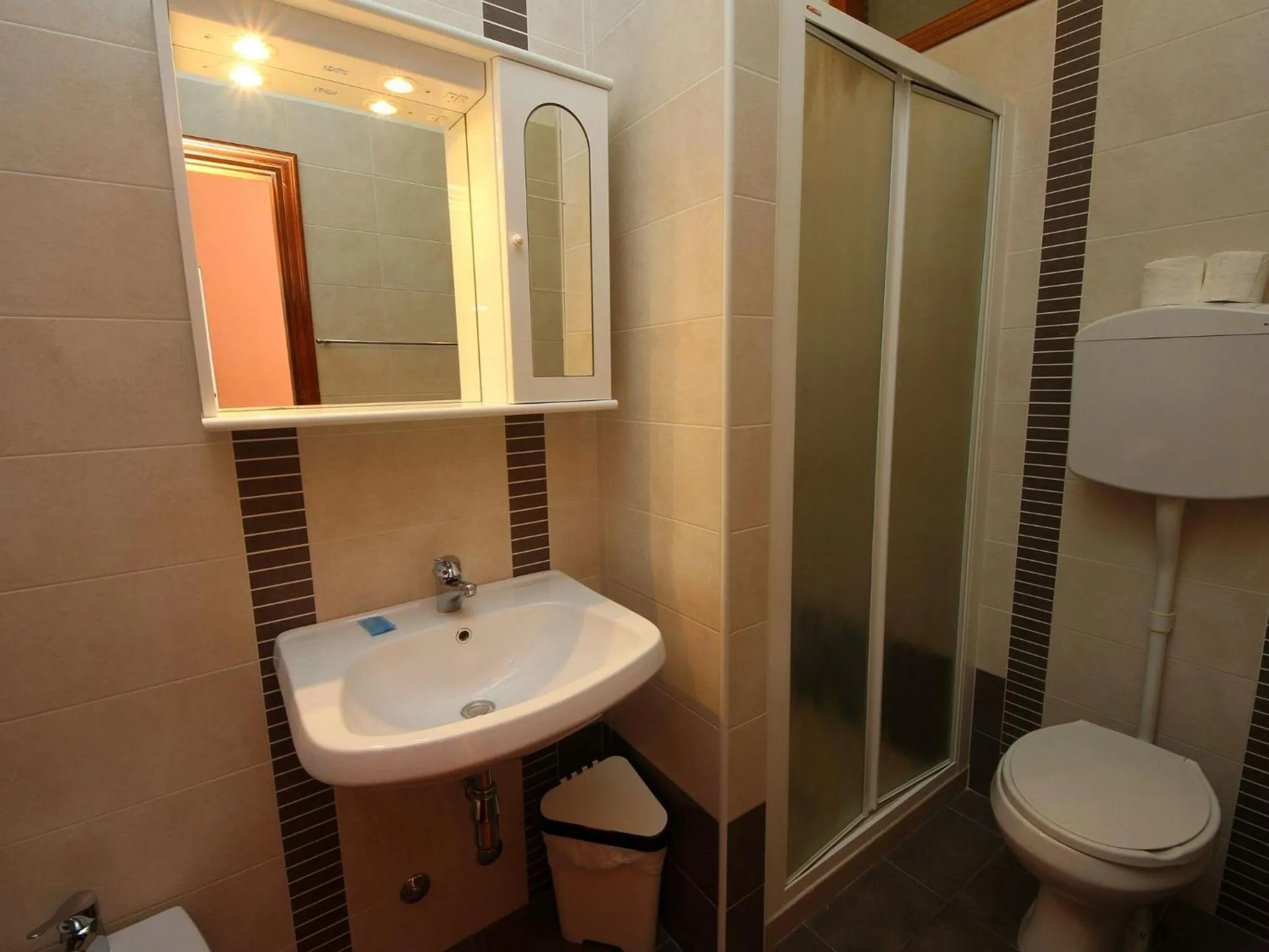 Bathroom in Villa Lauda B&B