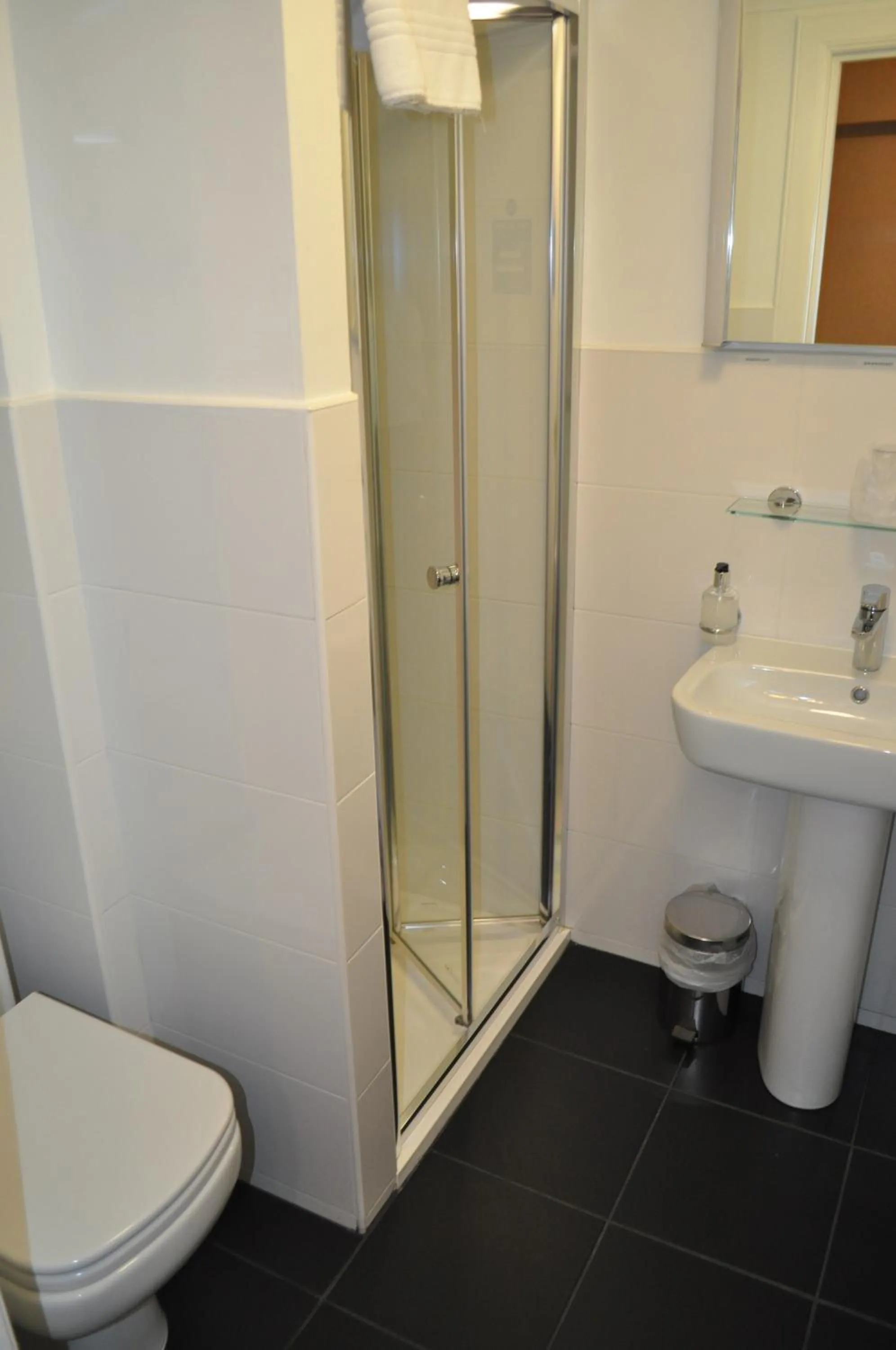 Bathroom in Argyll Guest House