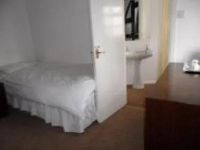 Bed in The Bulls Head Inkberrow