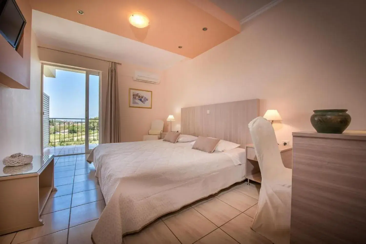 Double or Twin Room with Panoramic View in Hotel Varres Double or Twin Room with Panoramic View in Hotel Varres