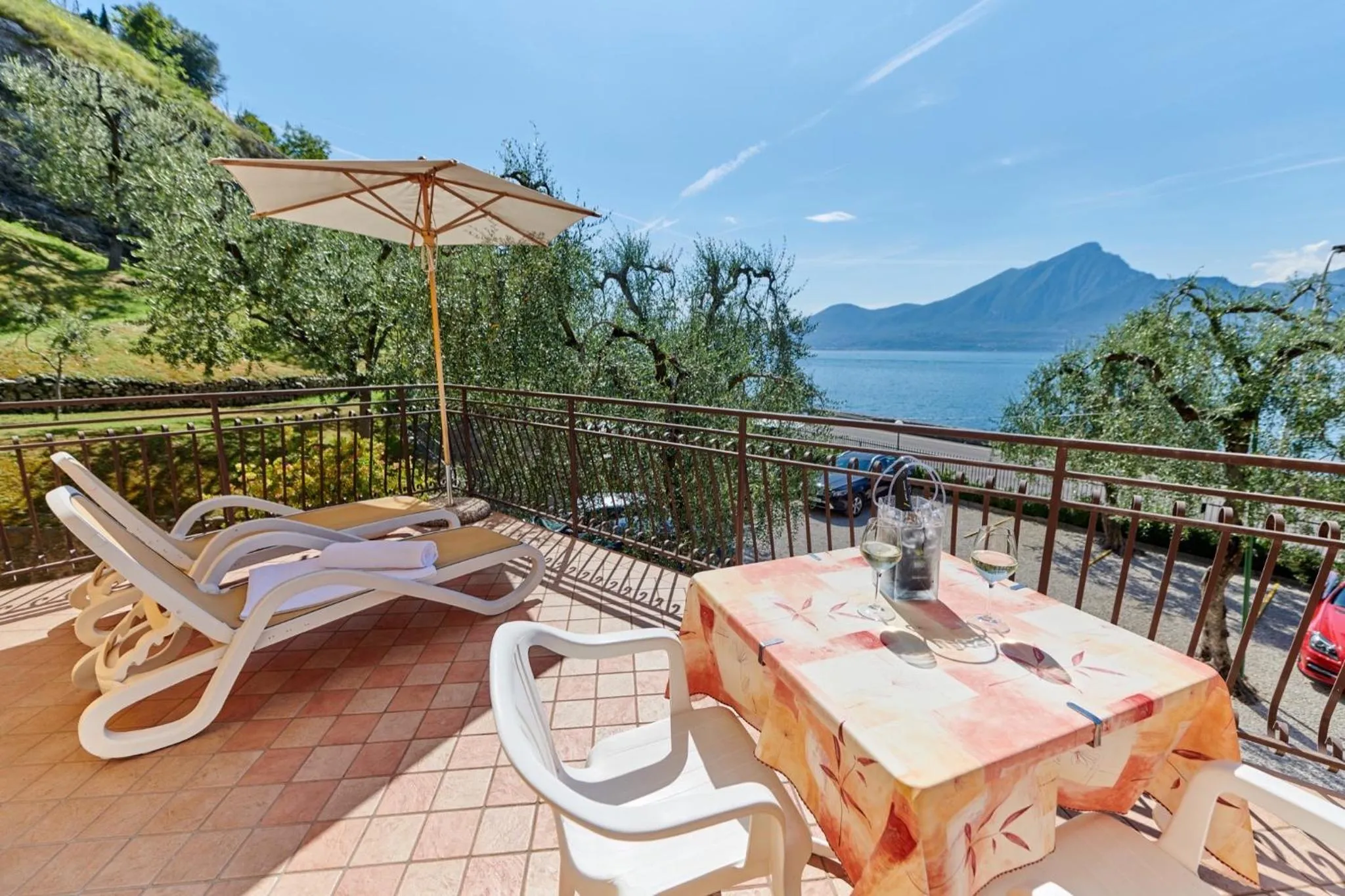 Balcony/Terrace in Albergo Del Garda