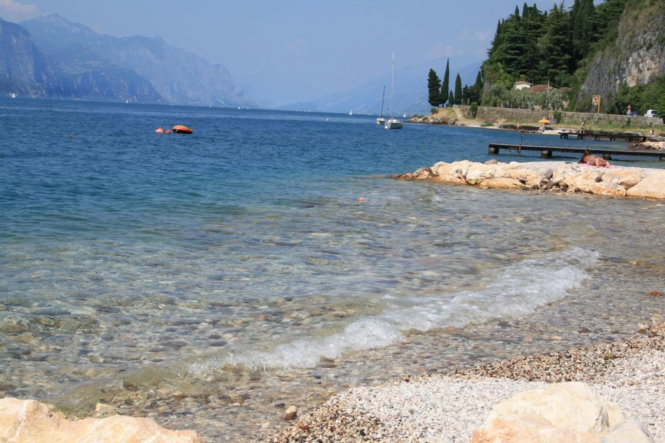 Beach in Albergo Del Garda