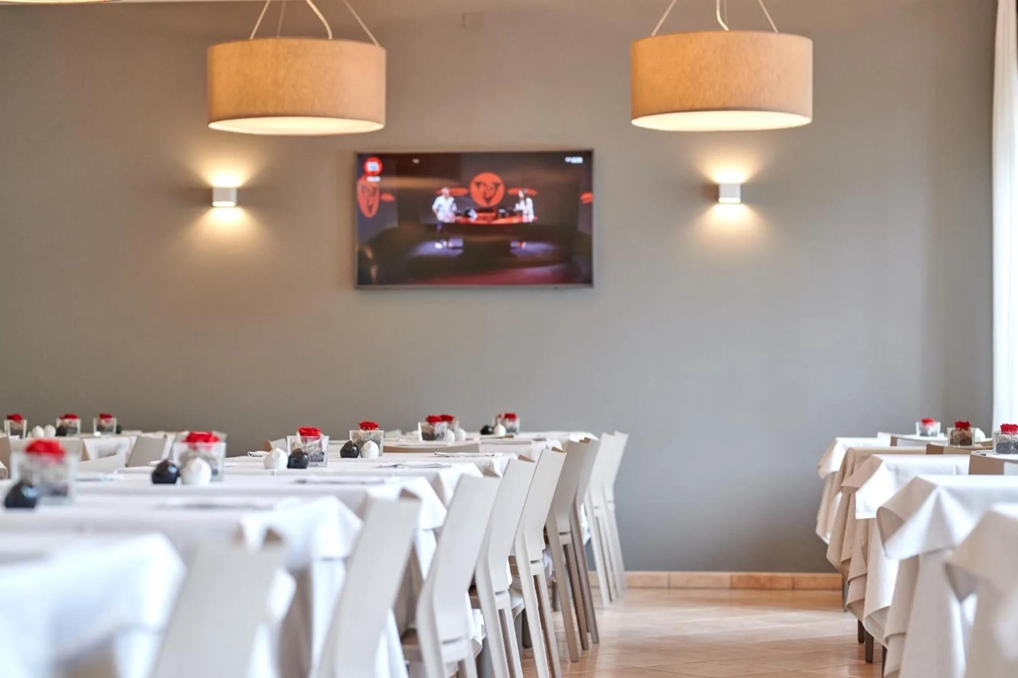 Restaurant/places to eat in Albergo Del Garda