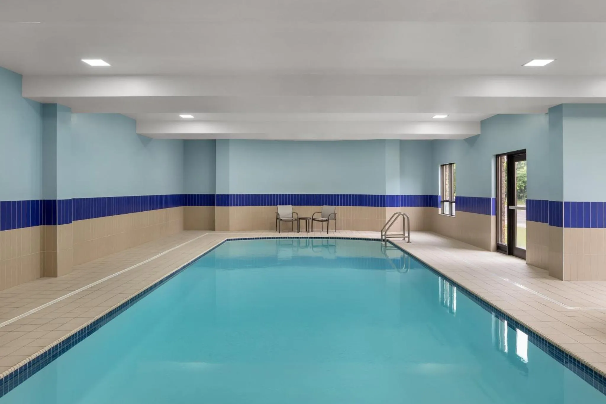 Swimming pool in Holiday Inn Express Hotel & Suites Brockville by IHG