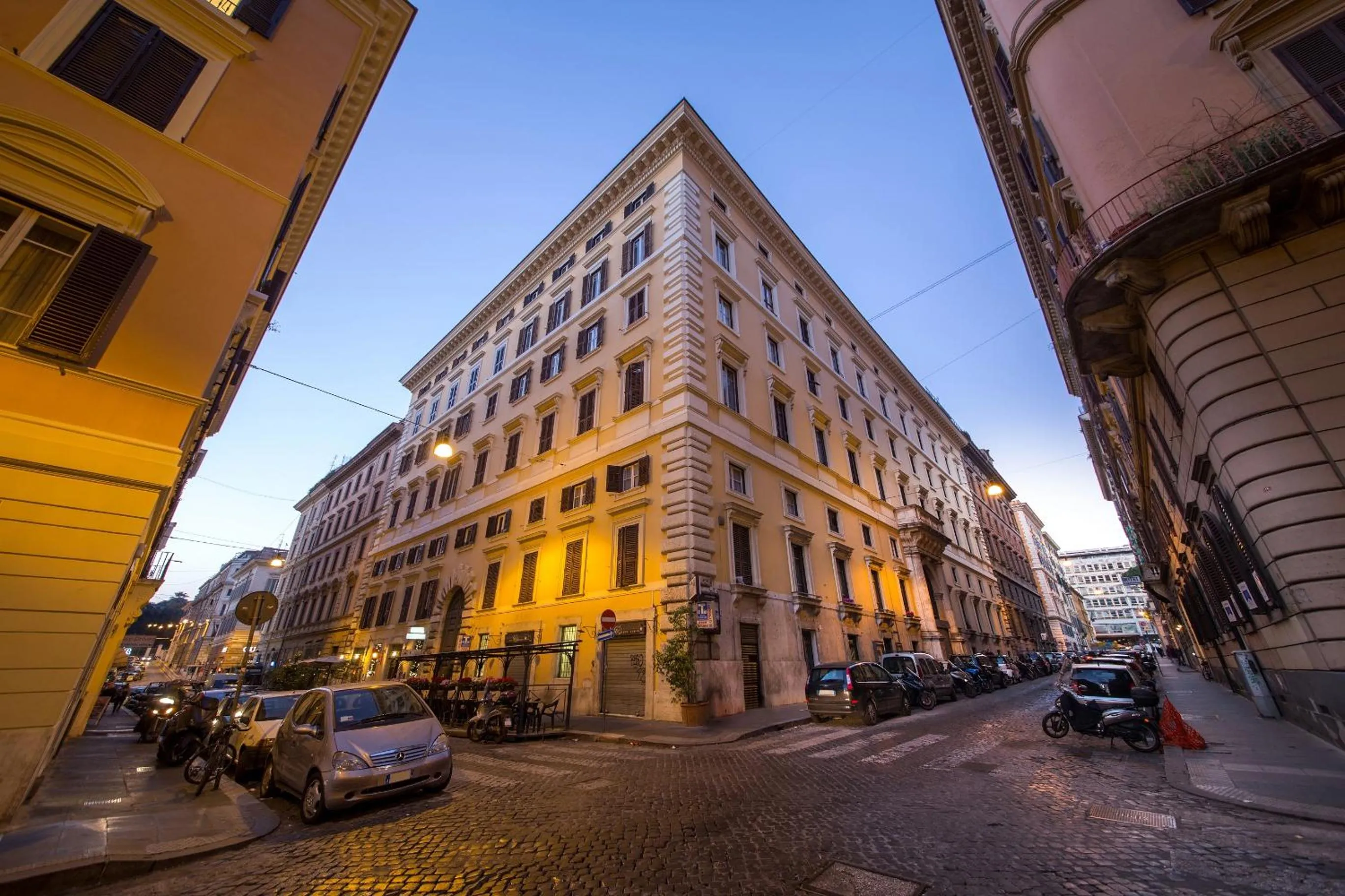 Property building in Roma Central Guest House