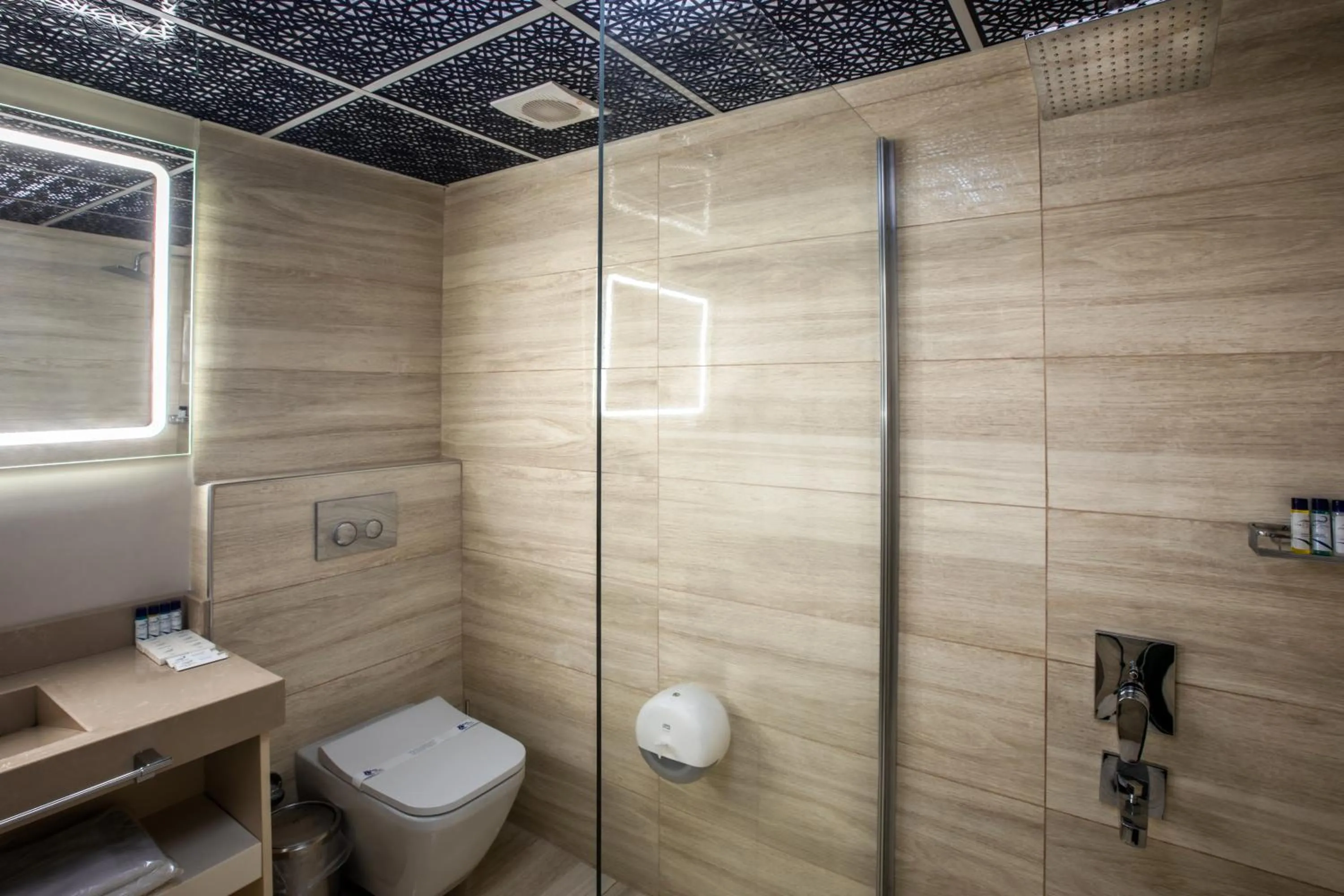 Bathroom in Vira Otel Suites