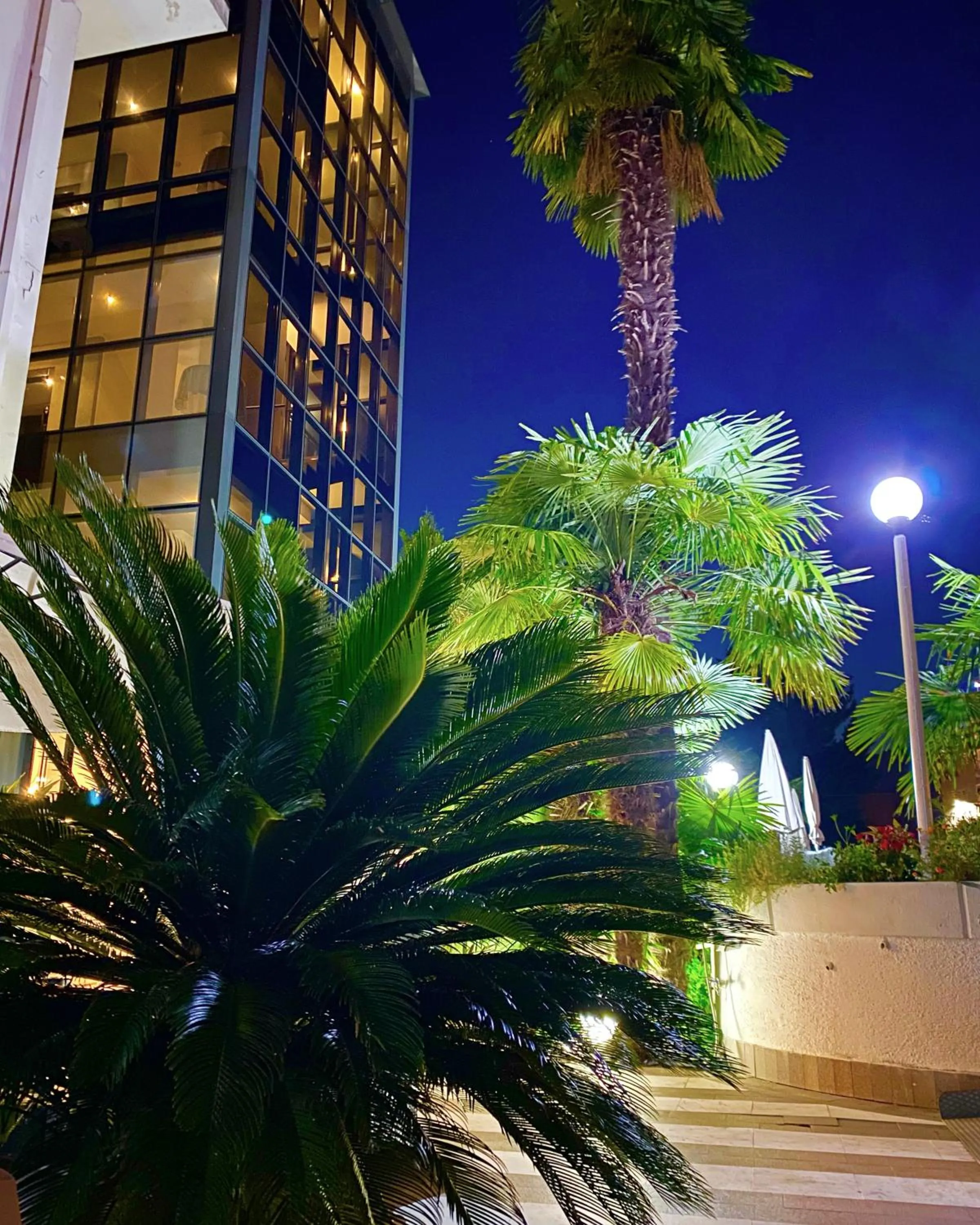 Property building in Hotel La Perla