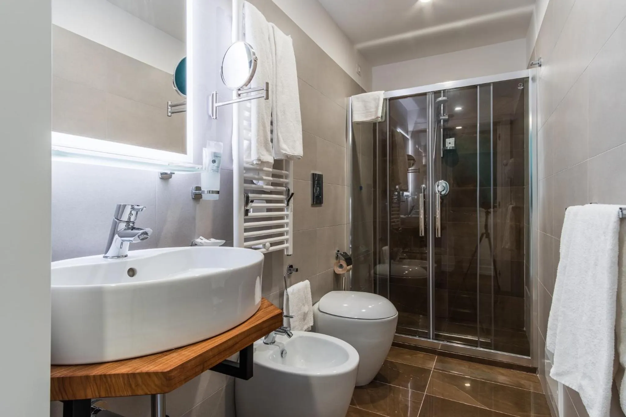 Shower in VistaViva B&B