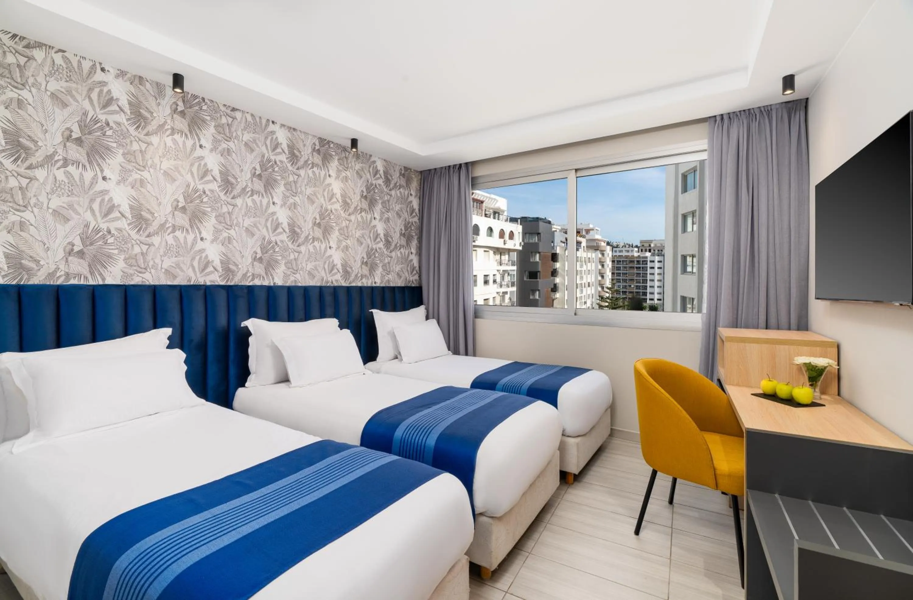 Photo of the whole room, Bed in Kenzi Solazur