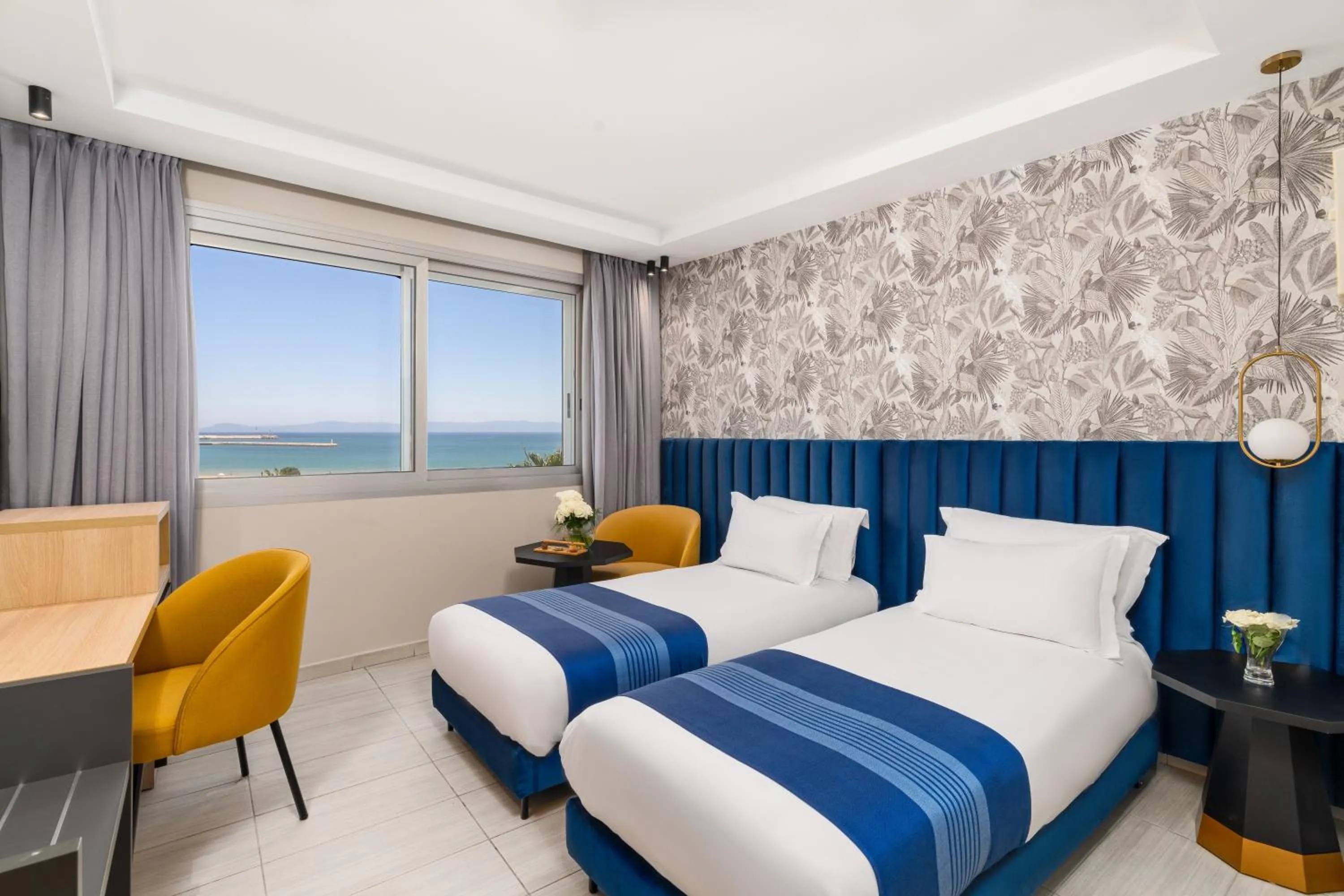 Bedroom, Bed in Kenzi Solazur