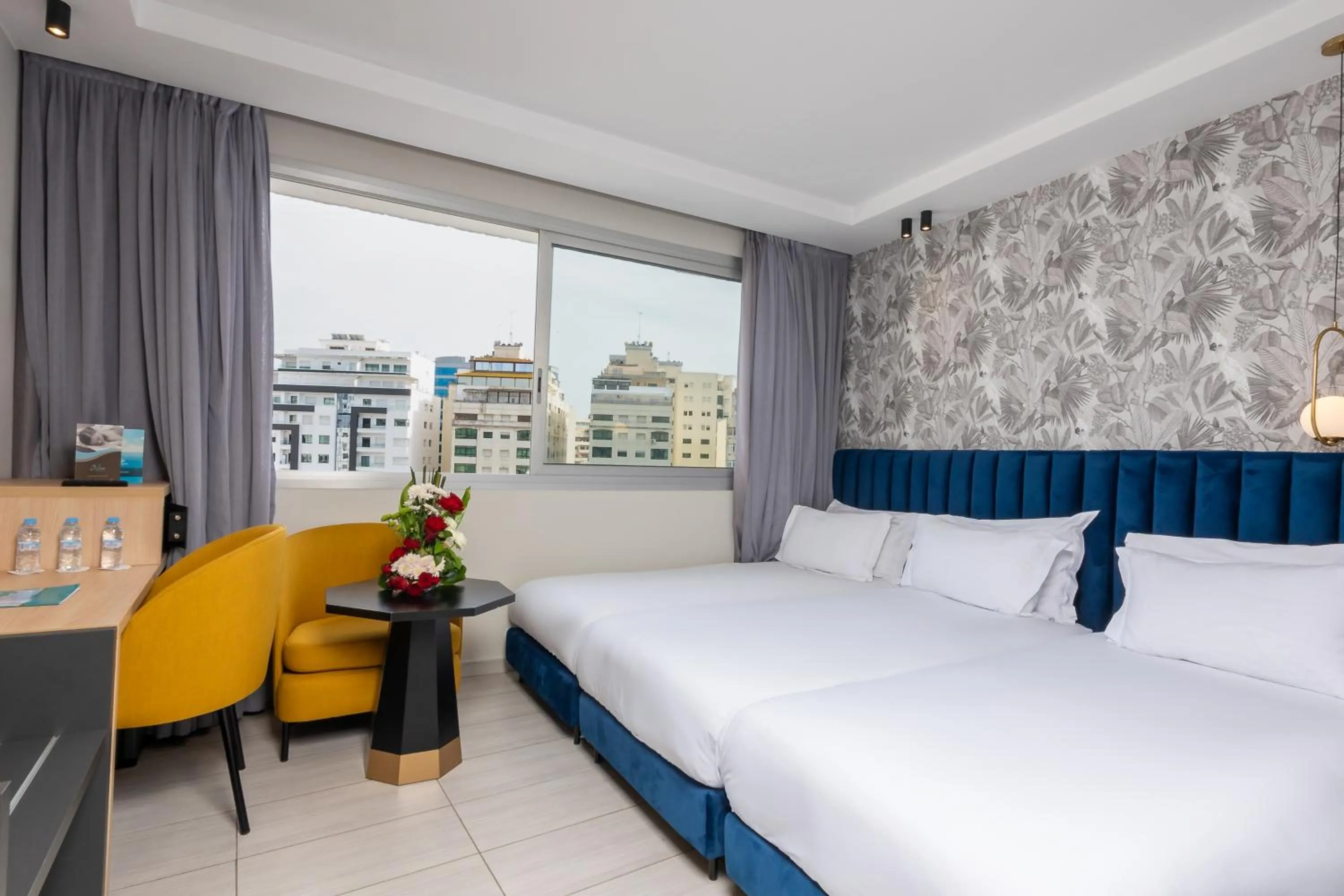 Bedroom, Bed in Kenzi Solazur