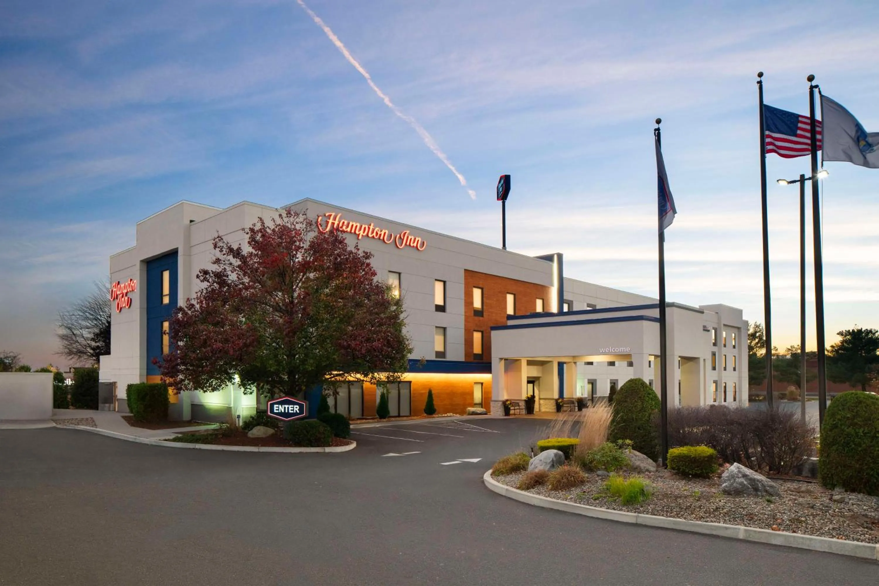 Property building in Hampton Inn Chicopee - Springfield