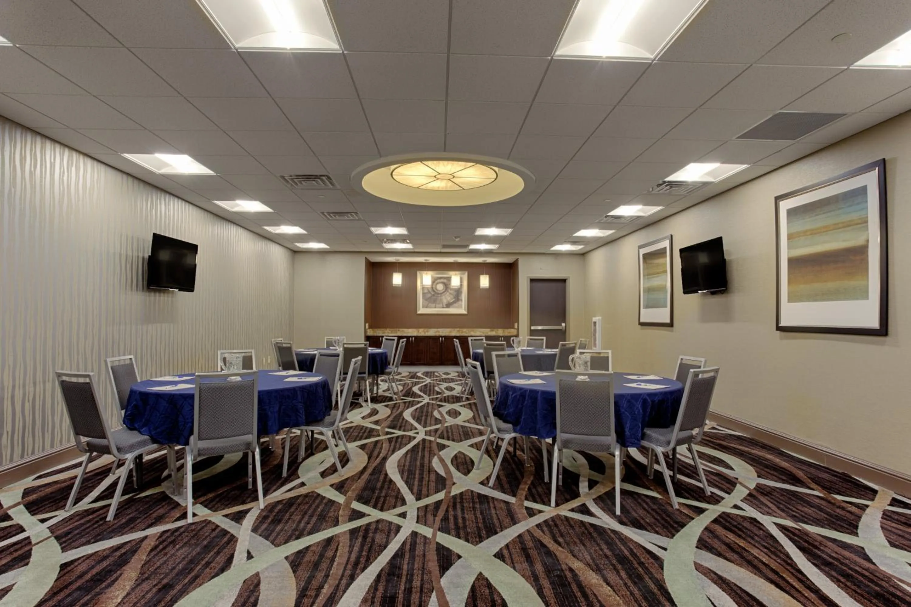 Meeting/conference room in Holiday Inn Express Baltimore West - Catonsville by IHG