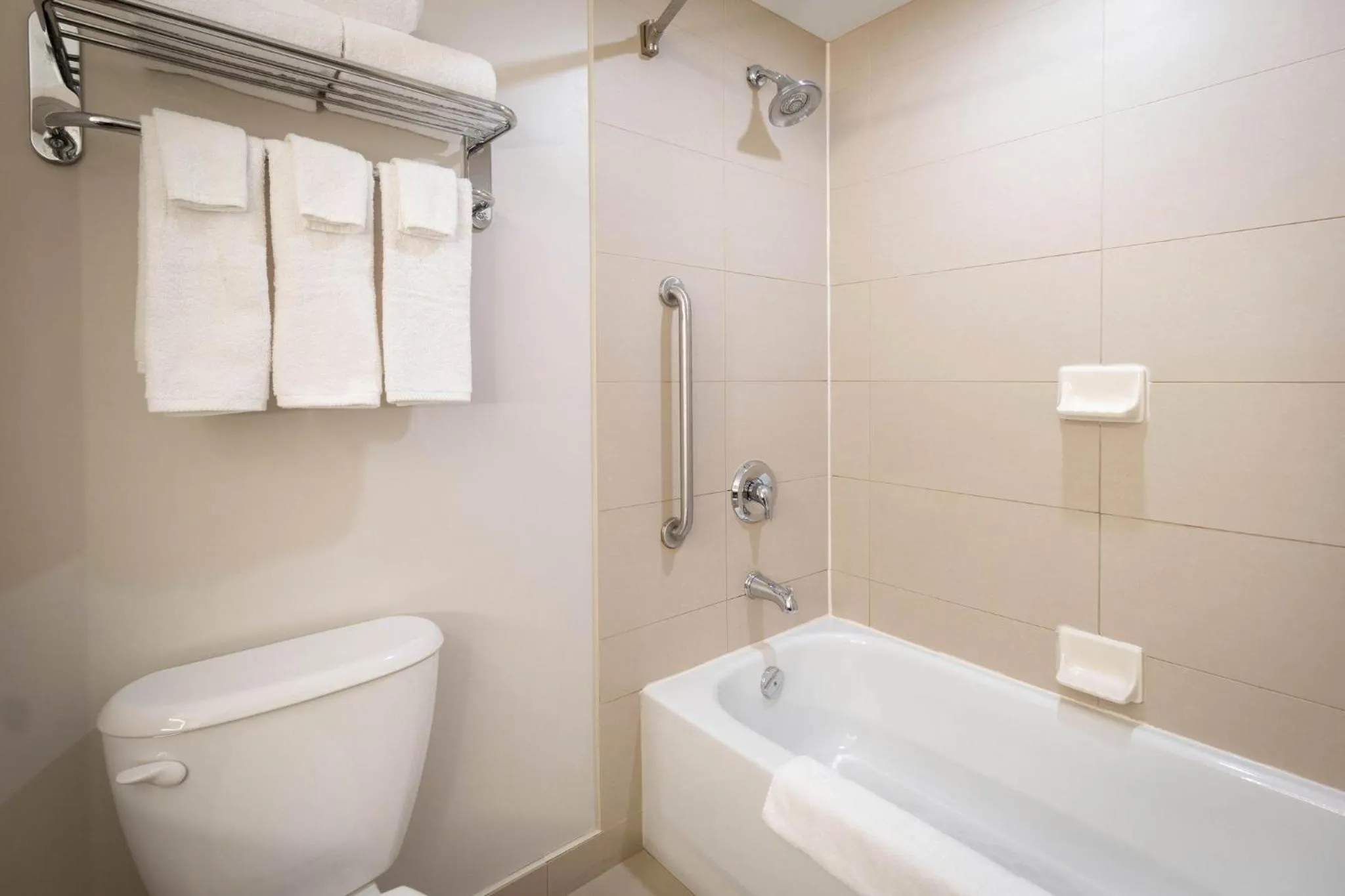 Bathroom in Holiday Inn Express Kingston Central by IHG