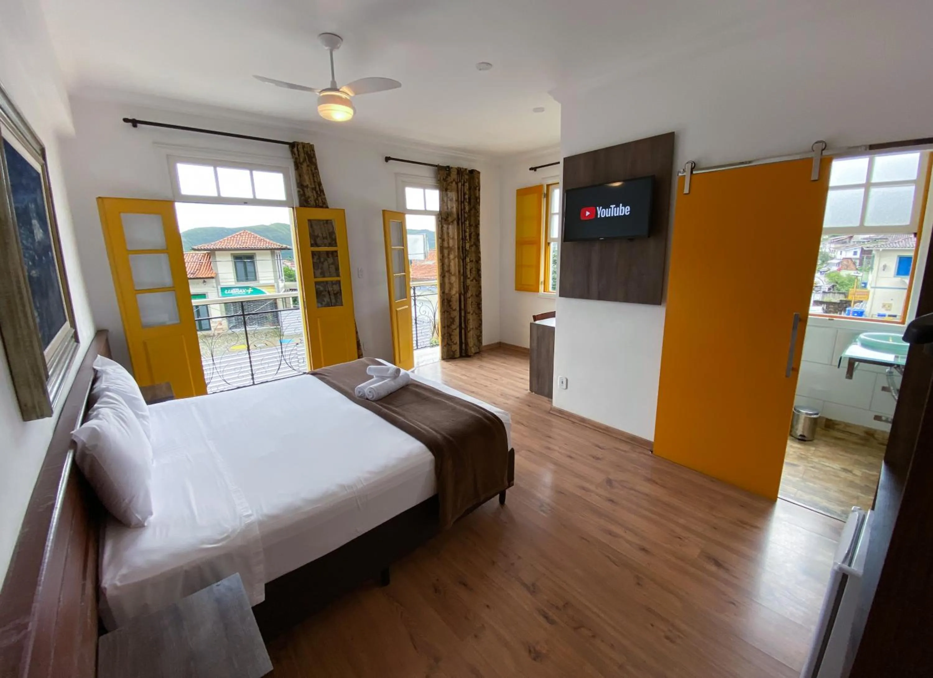 Photo of the whole room, Bed in Pousada Imperial Cidade