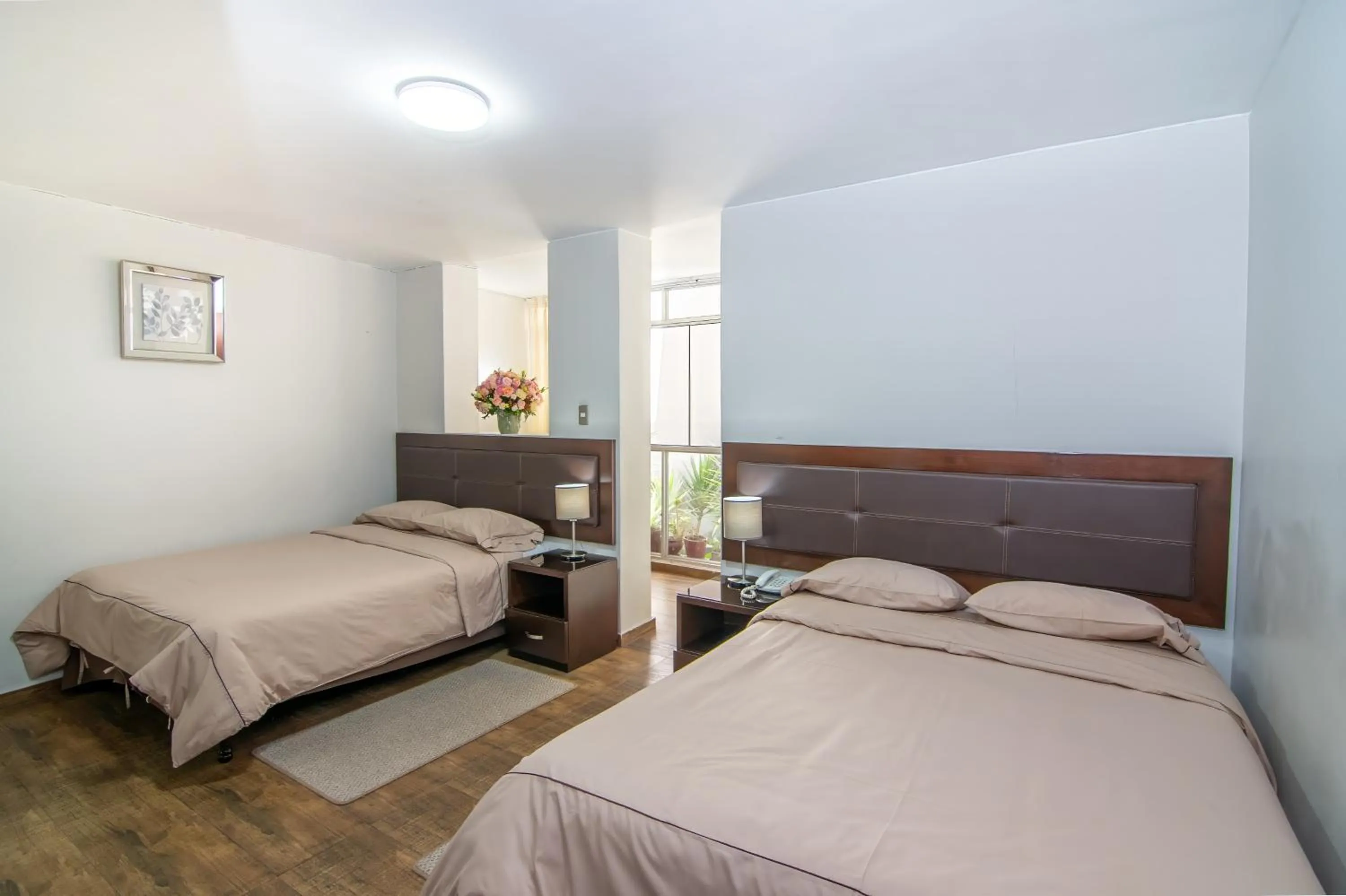 Photo of the whole room, Bed in Arequipa Inn